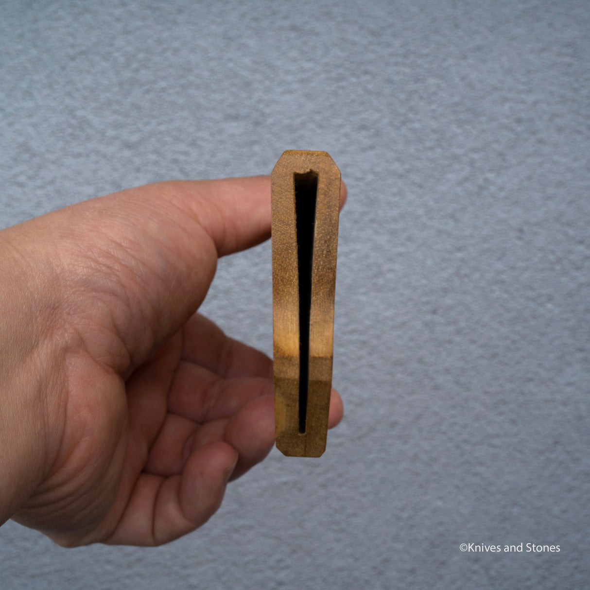 K&S Santoku Saya 硬木標準型材(最大 180 毫米)