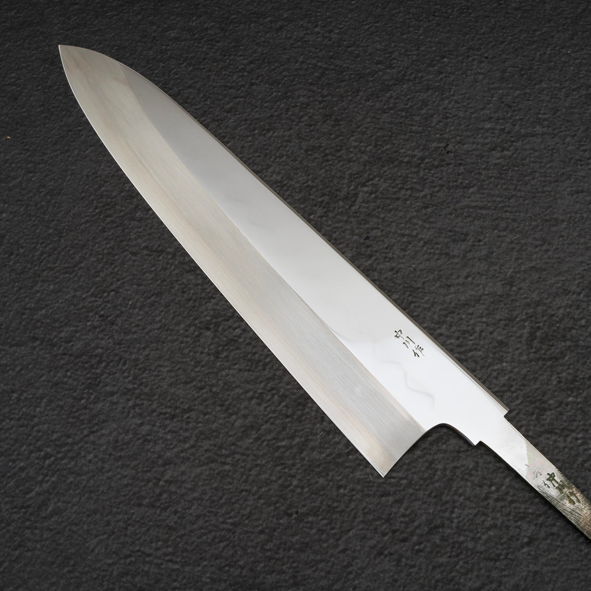 Hatsukokoro by Nakakawa White 3 Wave Hamon Honyaki Gyuto 240mm 寬斜角刀片
