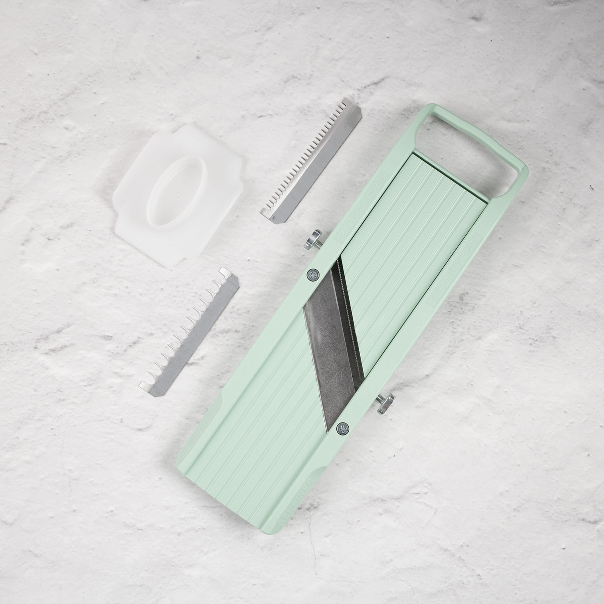 Benriner Classic Vegetable Slicer Japanese Mandoline Green
