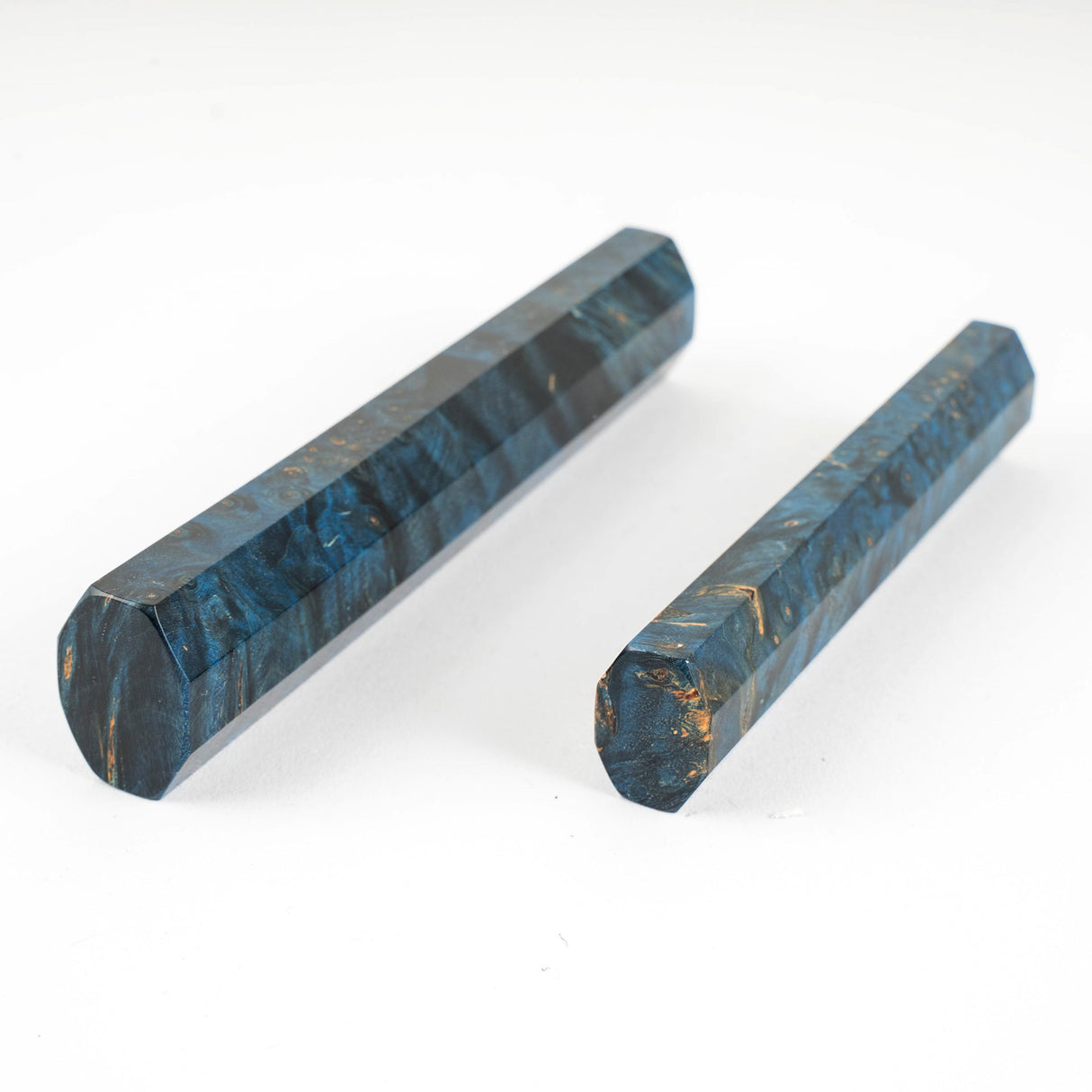 星光熠熠:穩定染色瘤木WA手柄,纖薄外形,K&S定制