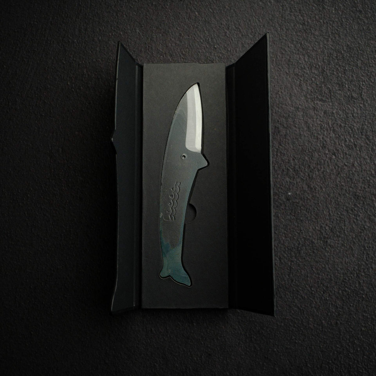 Tosa Whale Craft Knife D