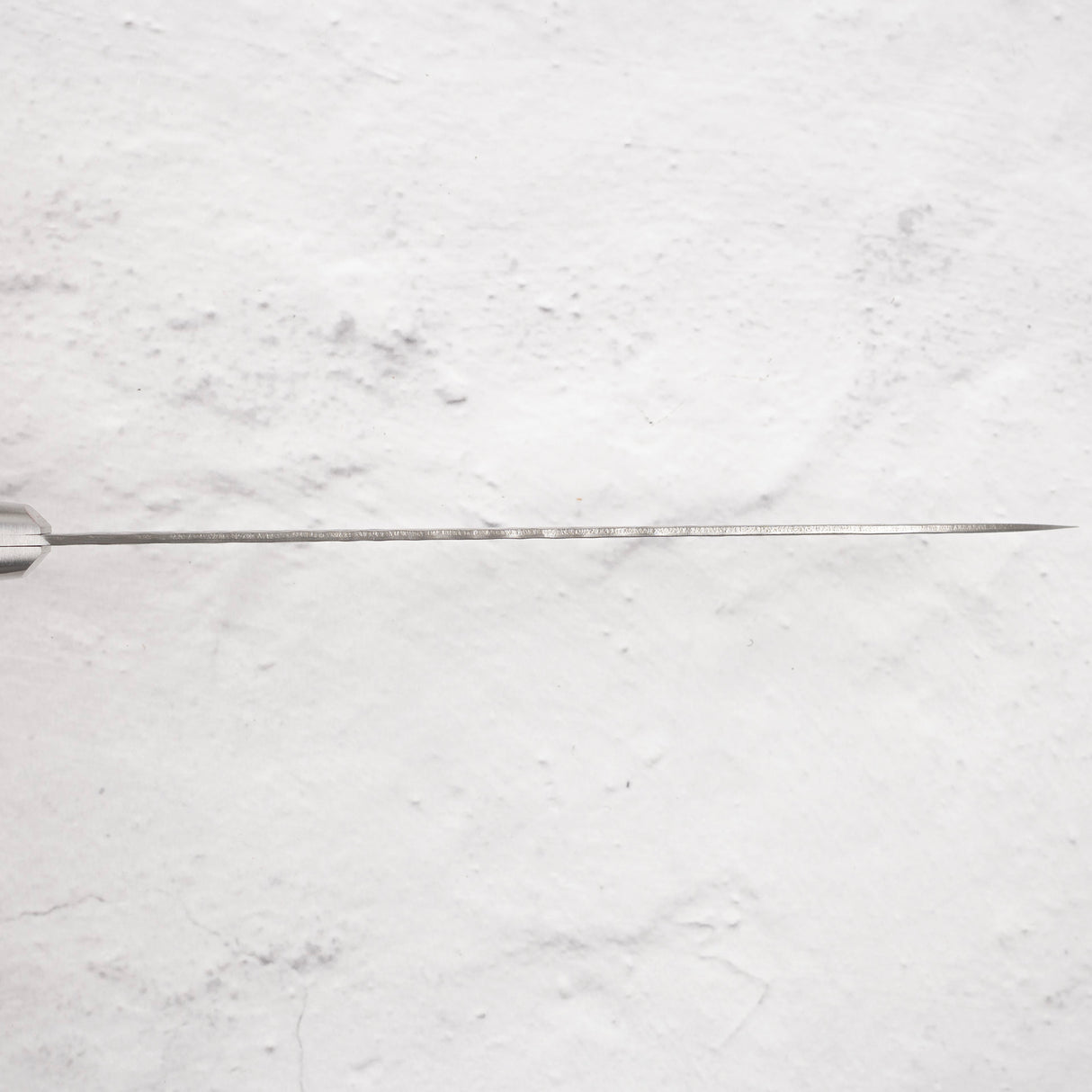 Tsunehisa AUS8 Tsuchime Santoku 180毫米棕色西方手柄