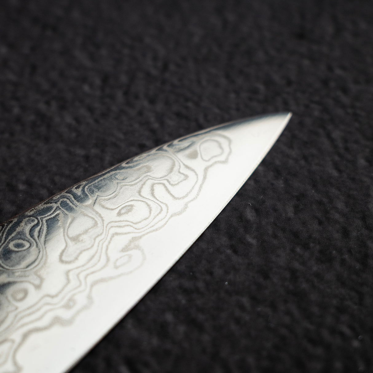 Tsunehisa ZA18 Damascus Sujihiki 240 mm Brown Western Handle