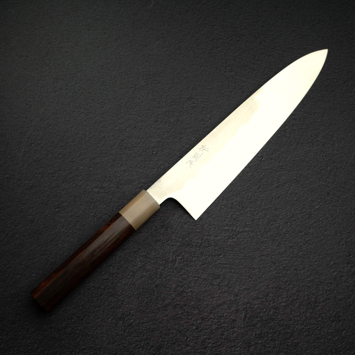 新國 ApexUltra 本燒 牛刀 240mm 附刀鞘 B 級品(不退換)