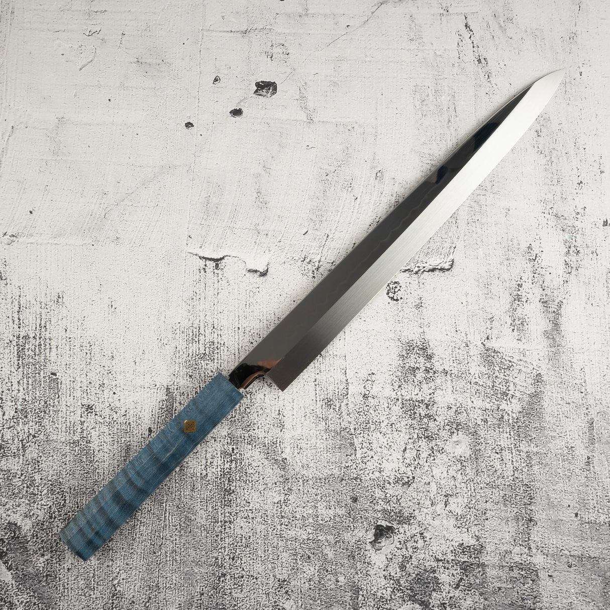 Exotic: Genkai Masakuni (玄海正國) White #2 Mizu-Honyaki Mt. Fuji Yanagiba 330mm