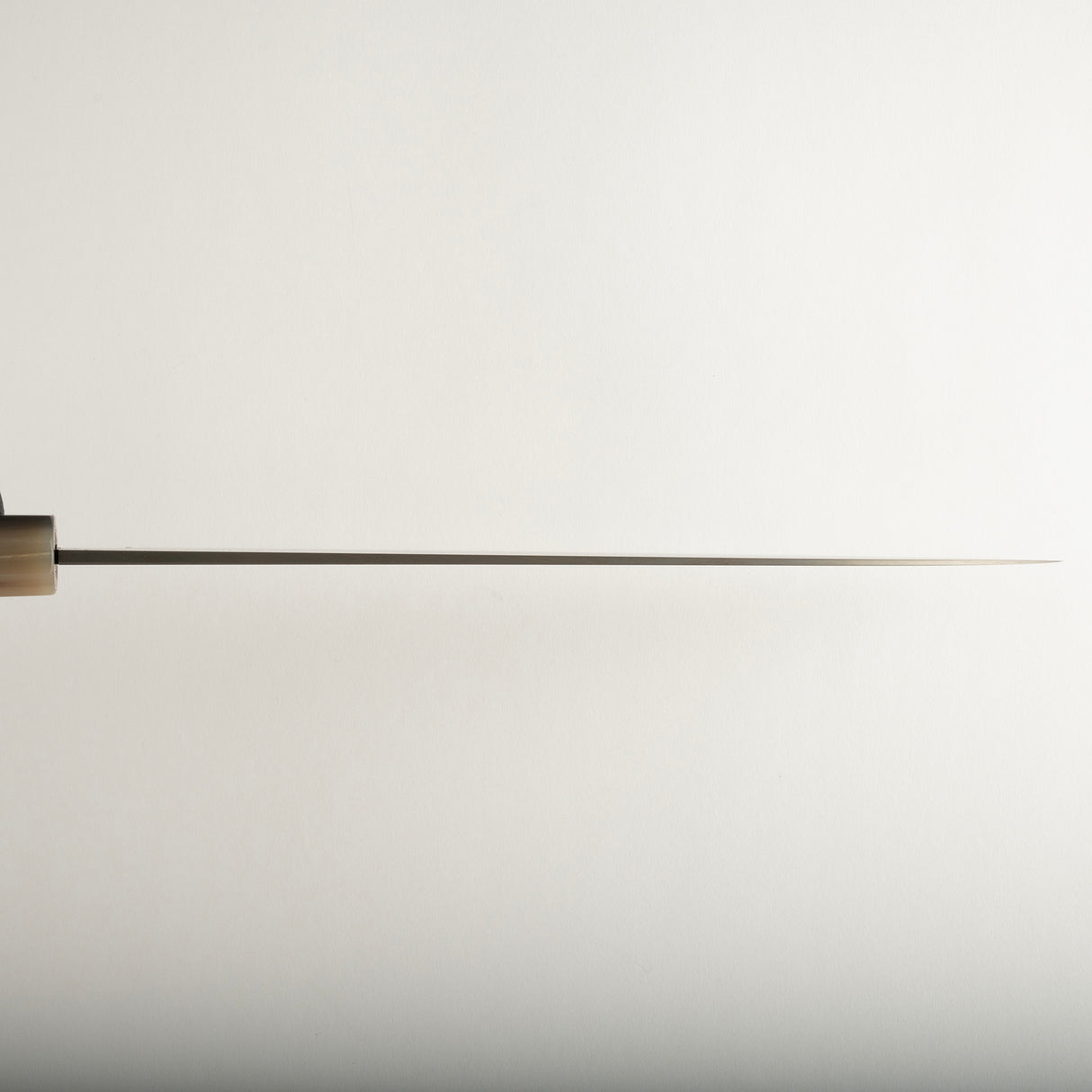 Exotic: Shoichi Hashimoto (橋本庄市) Zaregumo (ざれぐも・戯雲) Blue / White Coreless Gyuto 270mm