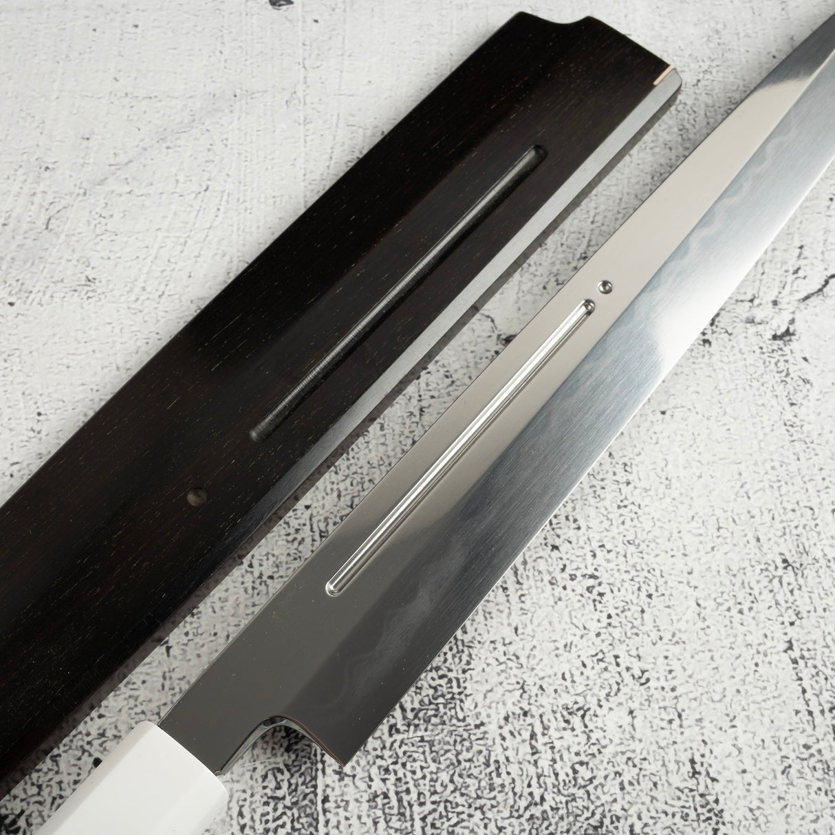 Exotic: Yoshikazu Ikeda Blue #1 Mizu-Honyaki Yanagiba 300mm / Moribashi Set #2