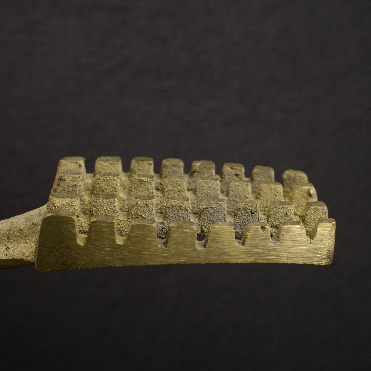 Generic Brass Fish Scaler Large