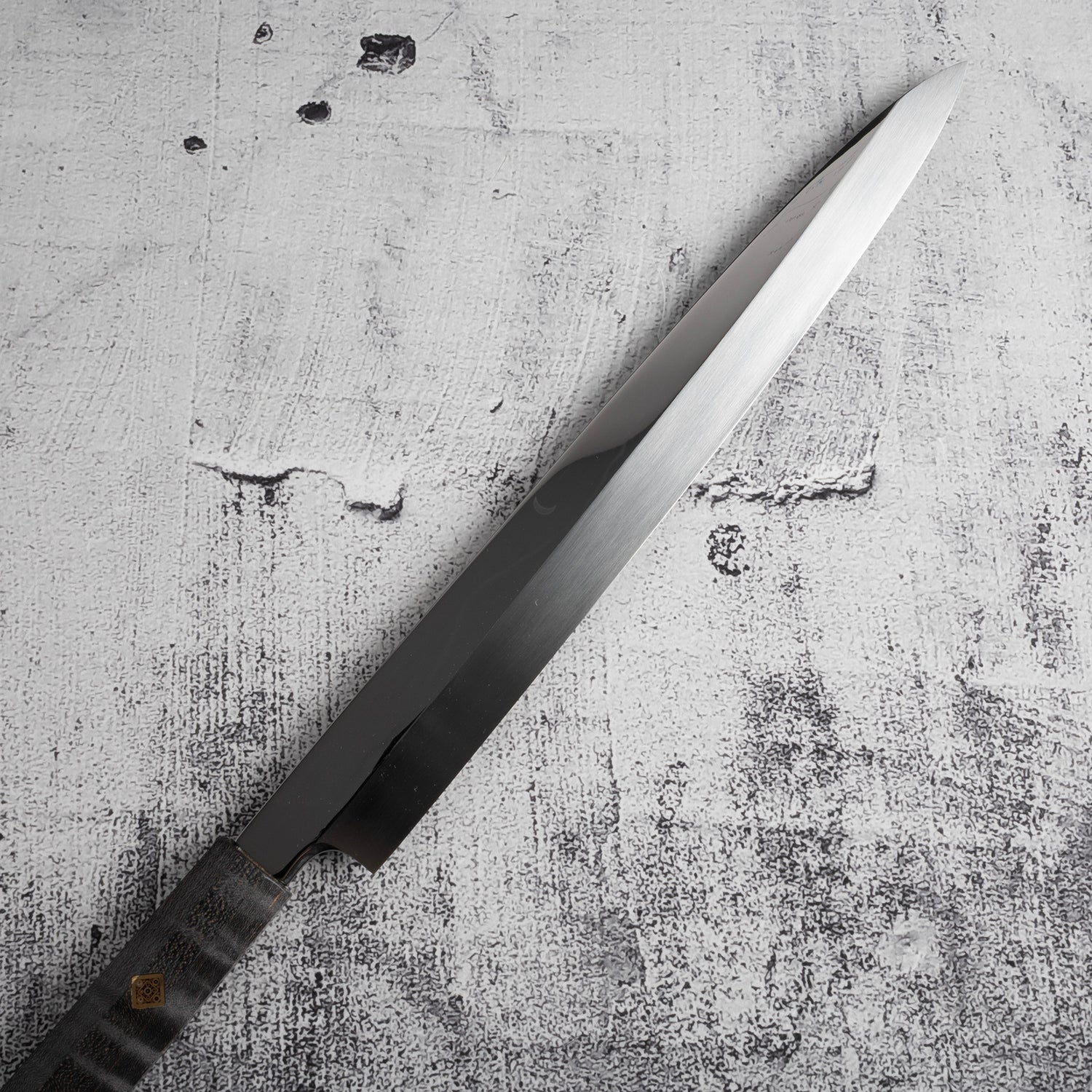 Exotic: Genkai Masakuni (玄海正國) Mizu-Honyaki Yanagiba 300mm