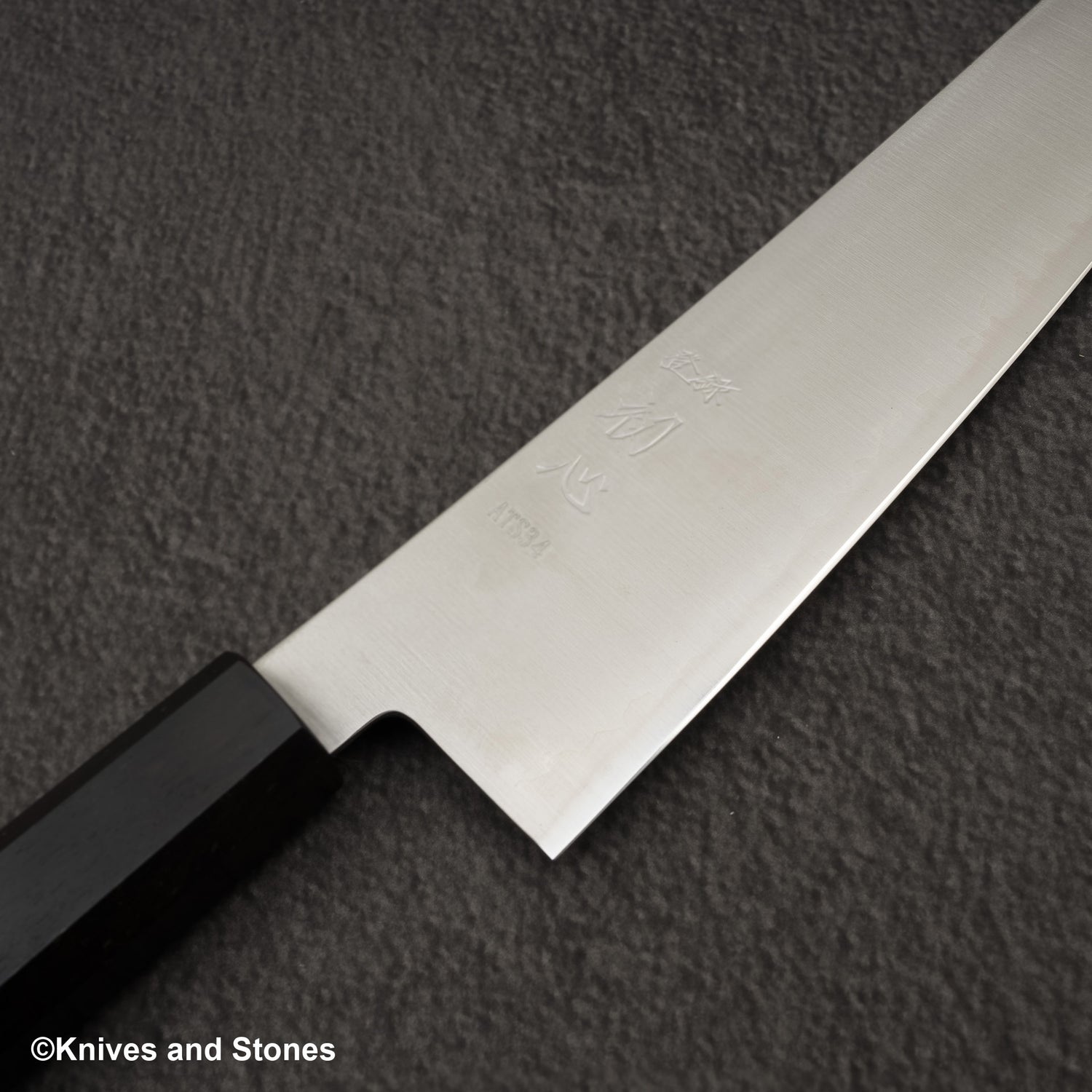 Hatsukokoro Hayabusa ATS34 Sanmai K-tip Gyuto 210mm