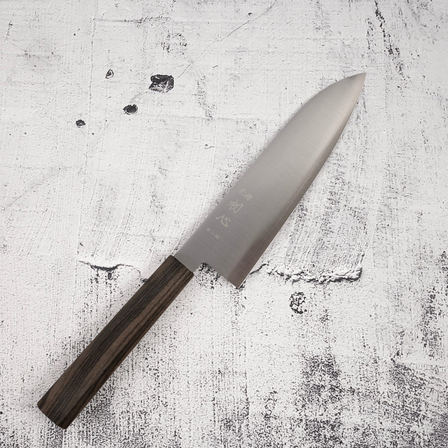 Hatsukokoro Hayabusa Ginsan Santoku 180mm