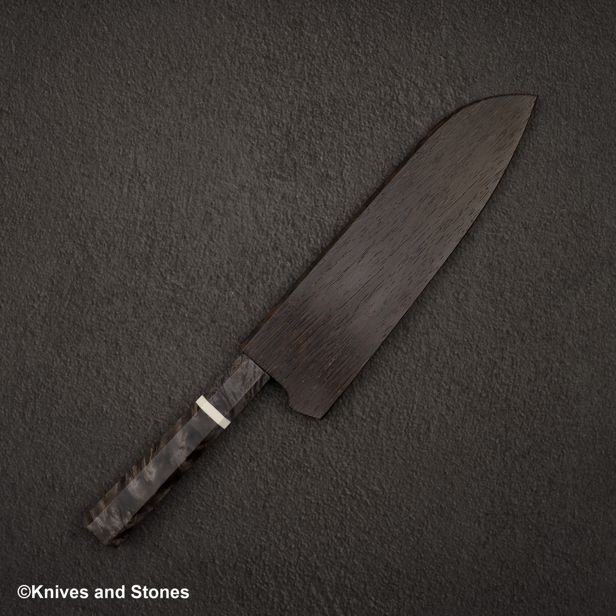 Hatsukokoro Itadaki Blue2 & White2 Dual Core Damasccus Tsushime Santoku 180 mm with Saya