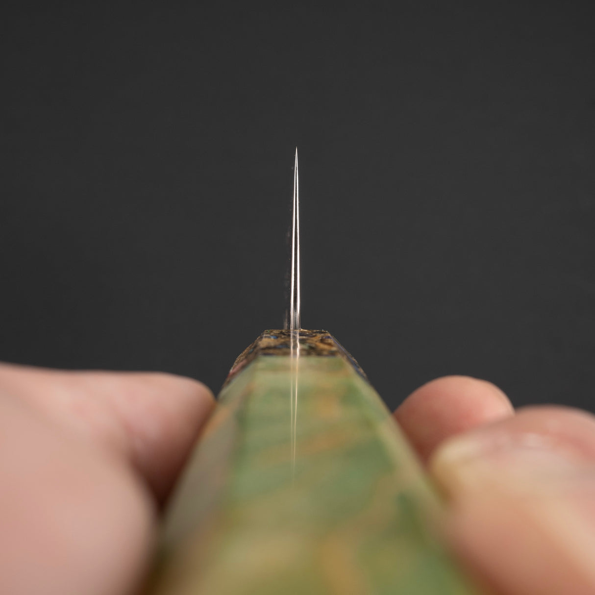 初心 孔雀 V-Toku-2 牛刀 240mm 彩虹大馬士革紋 綠色