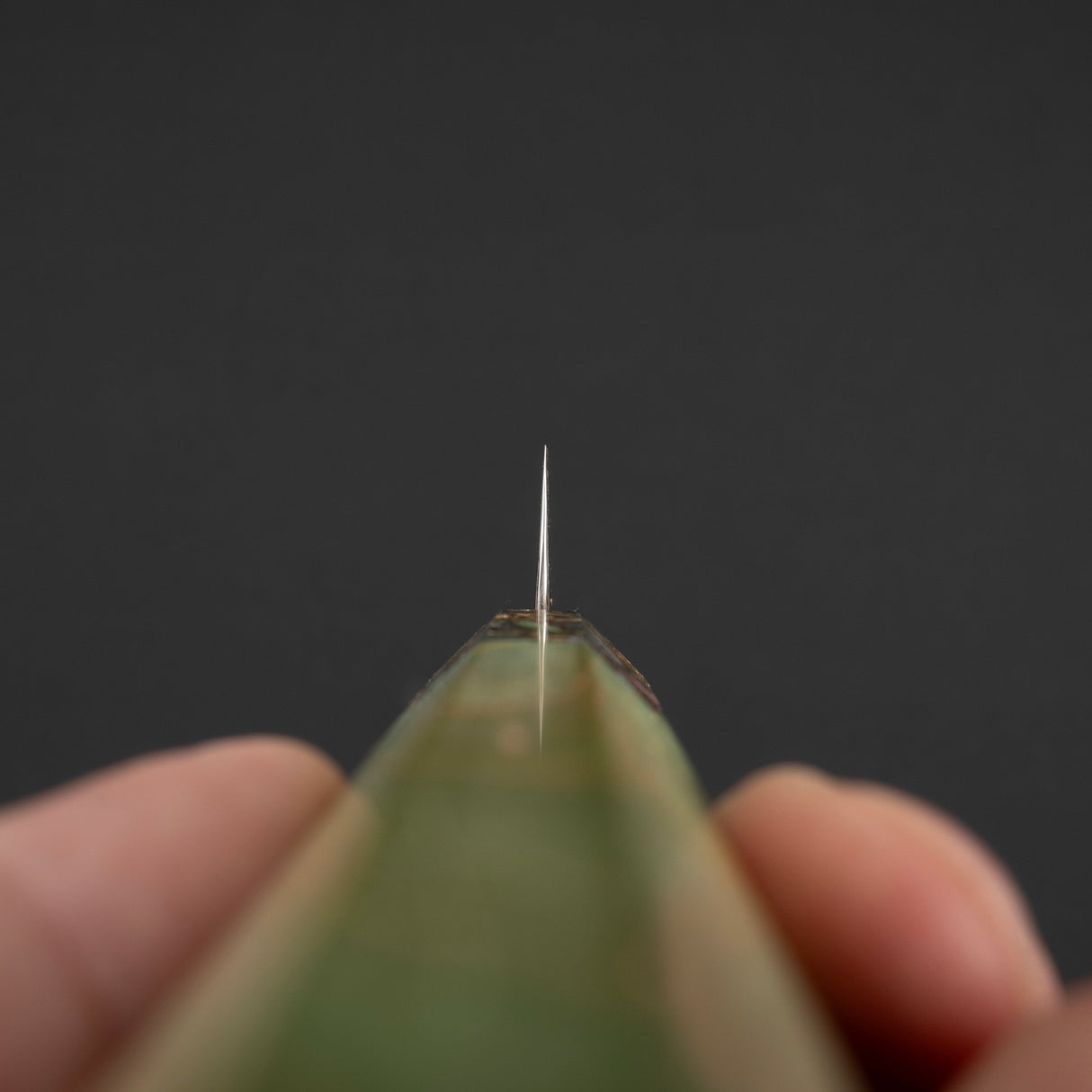 初心 孔雀 V-Toku-2 小刀 150mm 彩虹大馬士革紋 綠色