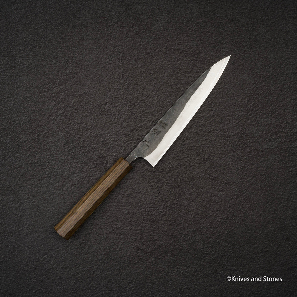 Hatsukokoro 黑風白 2 Kurouchi Petty 150mm 不鏽鋼包層