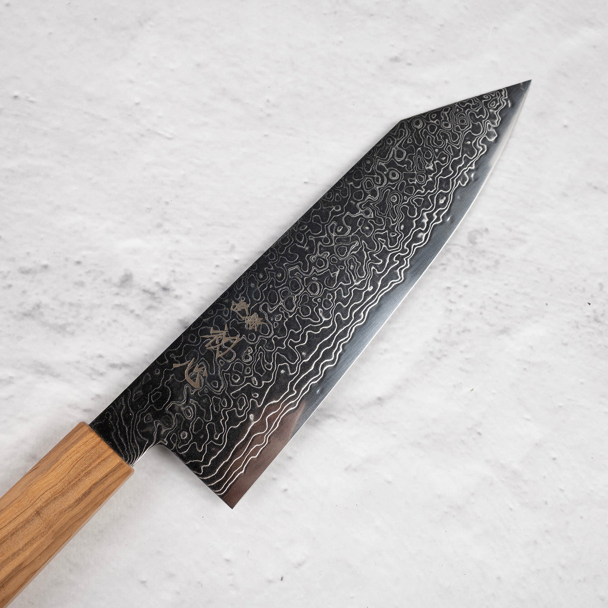Hatsukokoro Ryuhyo SG2 大馬士革文化 180mm 包括 Saya,橄欖木手柄
