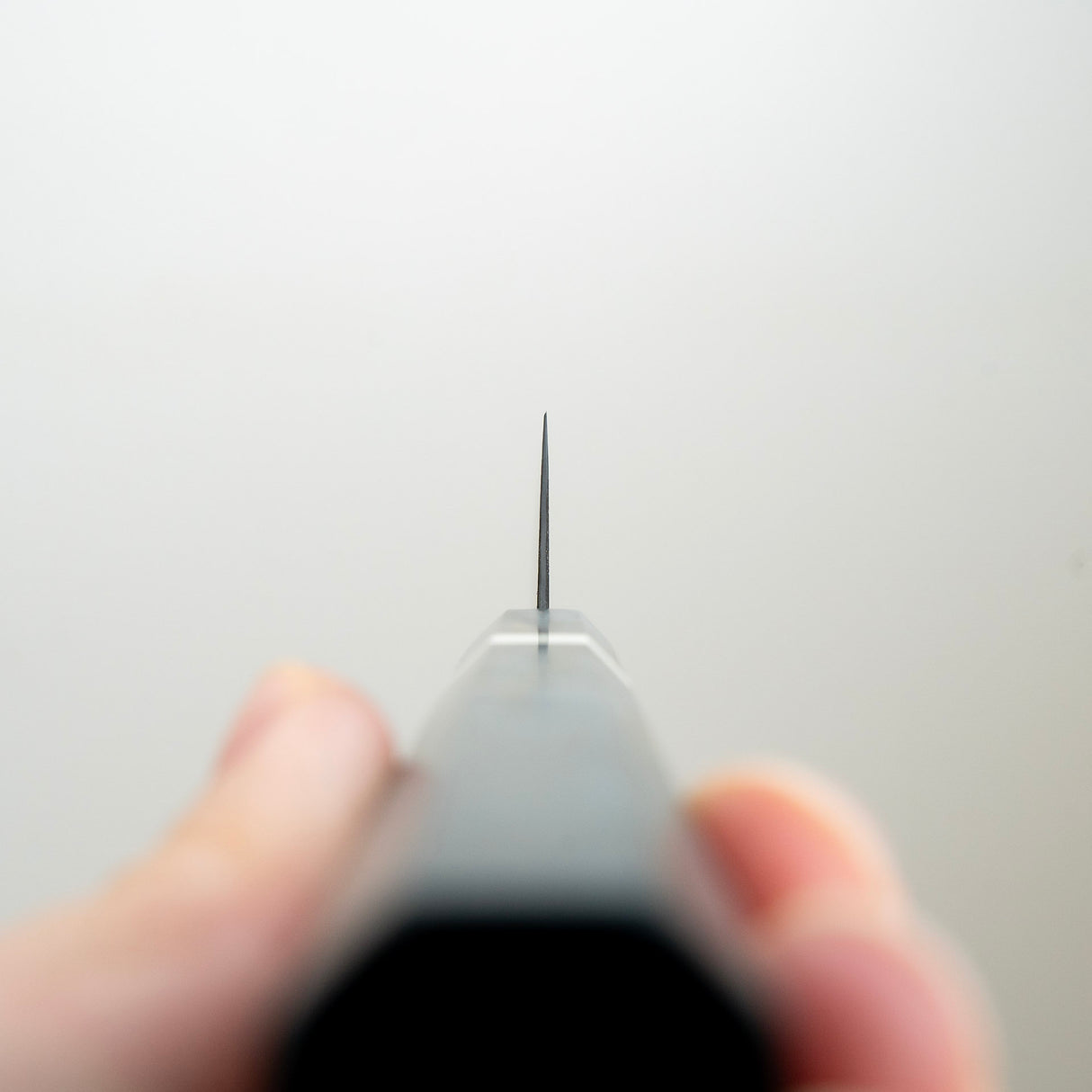 Hatsukokoro Saihyo SG2 黑染 黑色大馬士革牛刀 210mm 樺木手柄