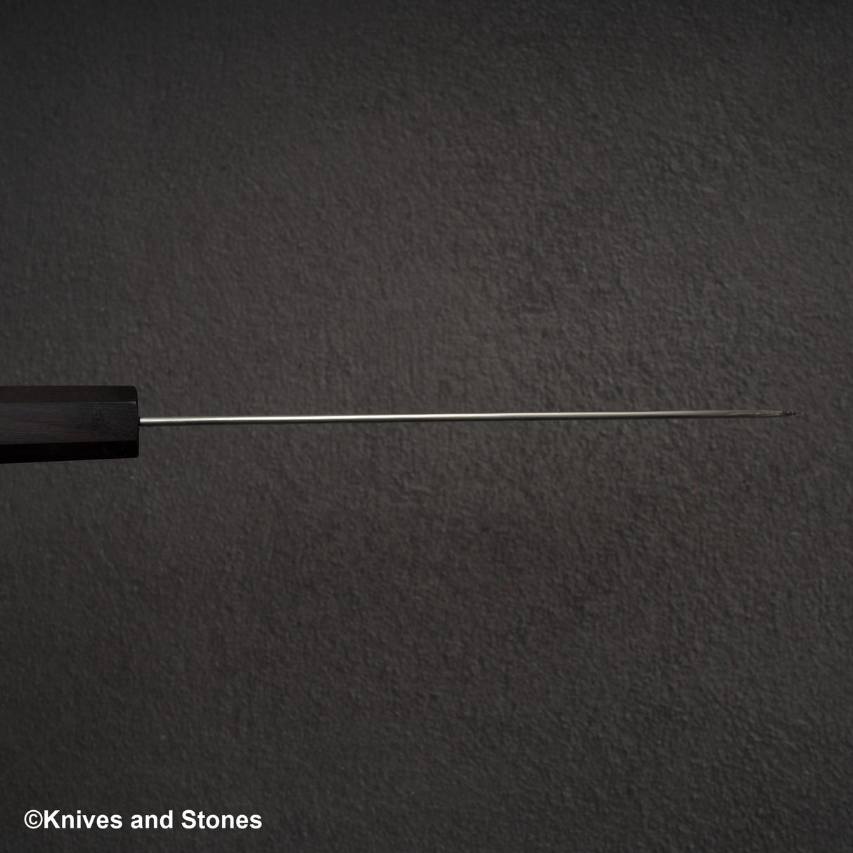 Hatsukokoro Hayabusa VG10 Damascus Tsuchime Santoku 180mm Ebony Handle