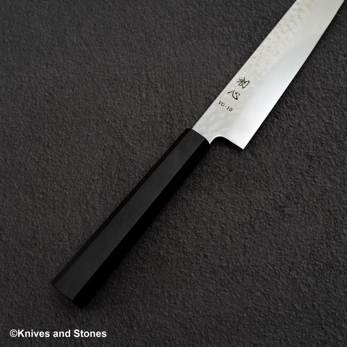 Hatsukokoro Hayabusa VG10 Damascus Tsuchime Sujihiki 270mm Ebony Handle