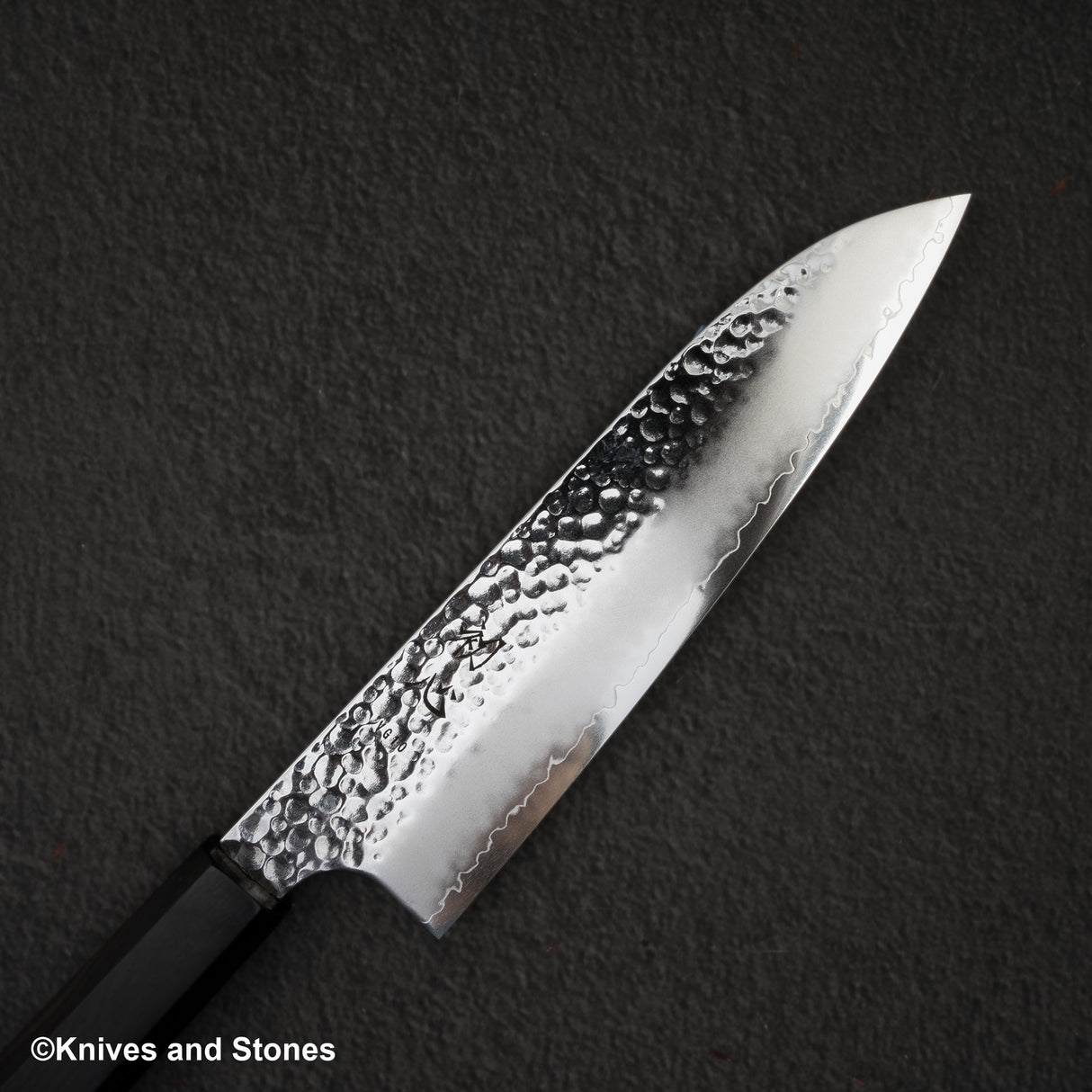 Hatsukokoro Hayabusa VG10 Tsuchime Sanmai Santoku 180mm Ebony