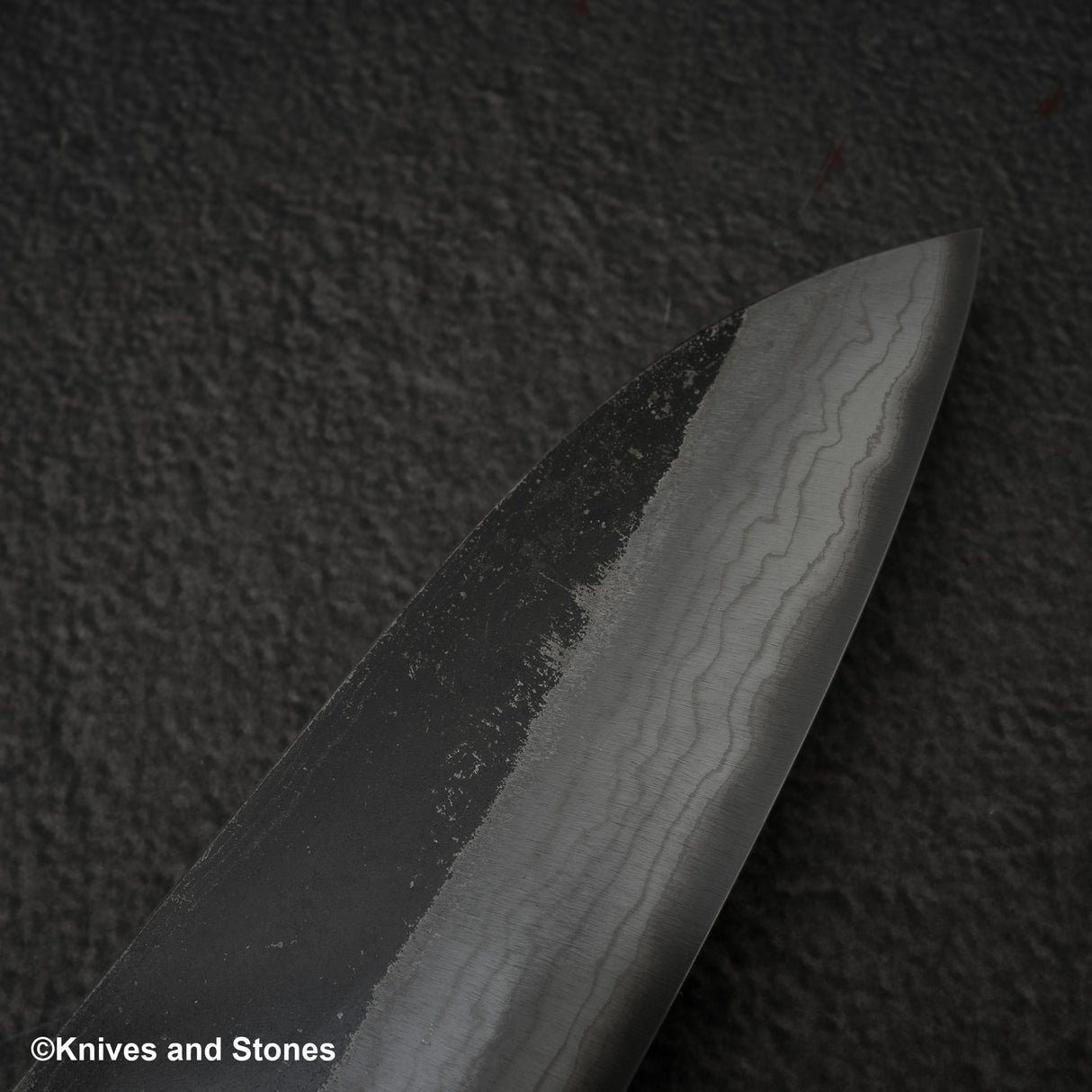 Hatsukokoro Kumokage Blue 2 Kurouchi Damascus Santoku 180mm Black Chacate
