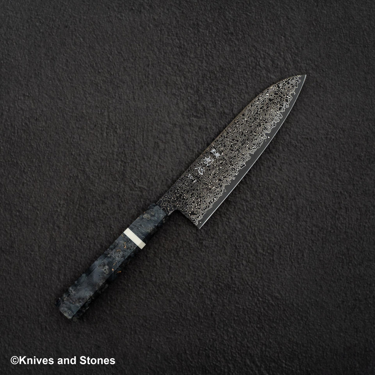 Hatsukokoro Saihyo SG2 Kurozome Black Damascus Santoku 180mm Birch