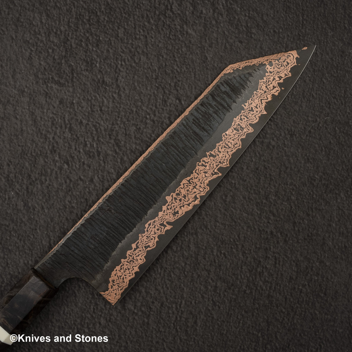Hatsukokoro x Nigara Yorokobi SLD Copper Tsuchime Damascus K-tip Gyuto 210mm Birch Handle