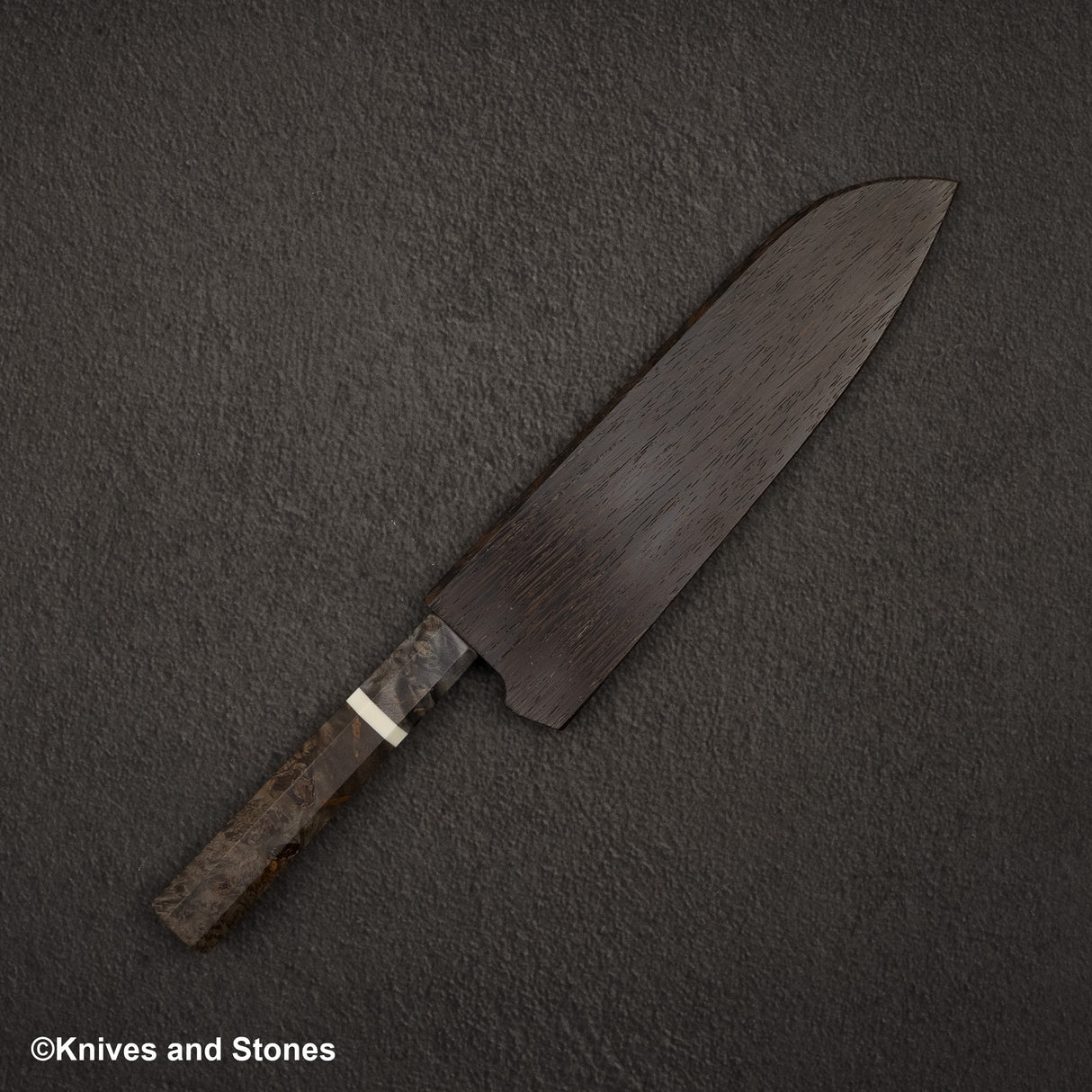 Hatsukokoro x Nigara Yorokobi SLD Copper Tsuchime Damascus Santoku 180mm with Saya