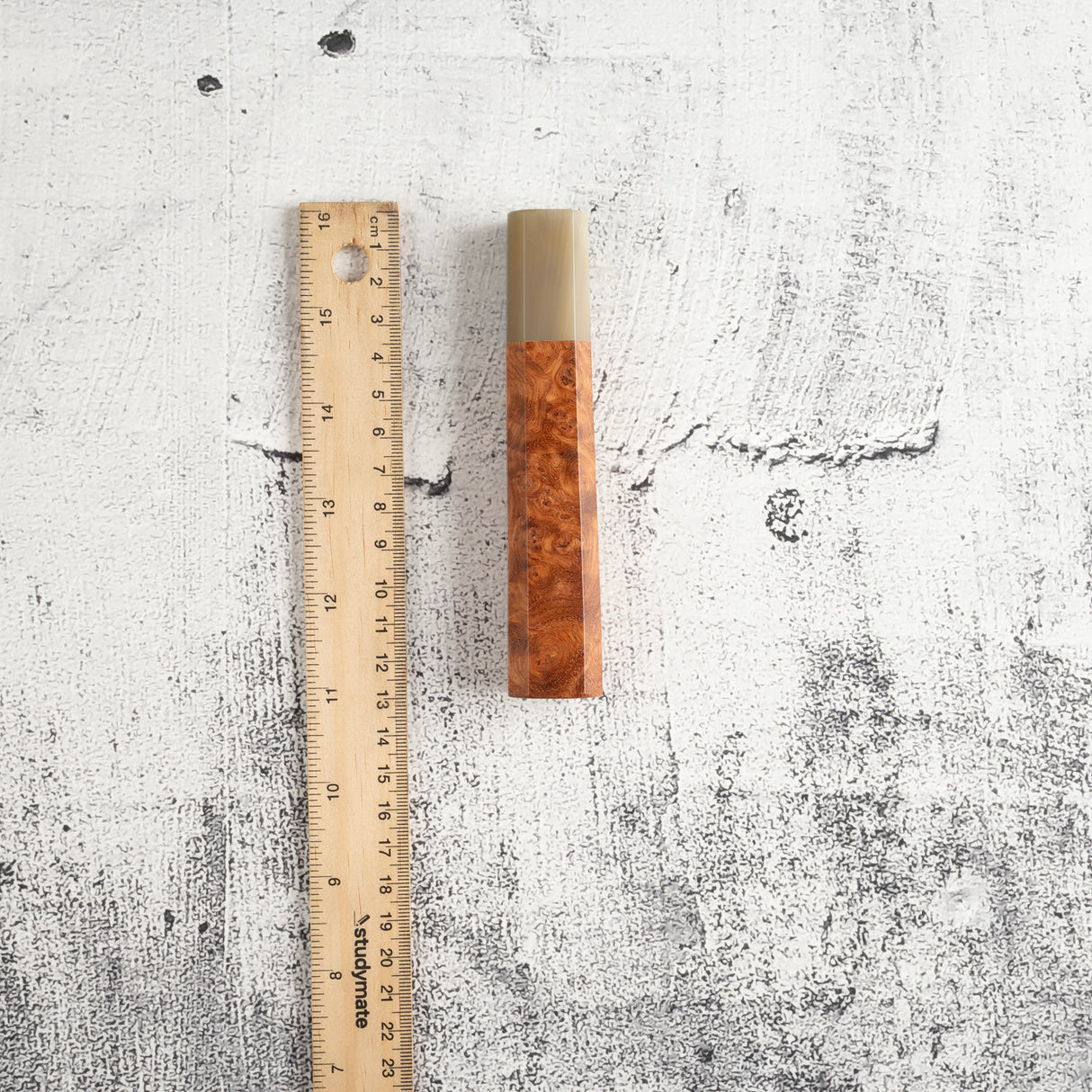 K&S 八角形安波那木瘤柄,配金色/大理石紋套圈