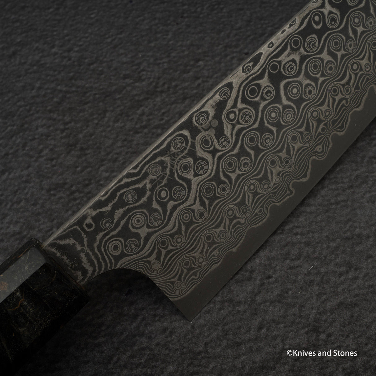 Nigara Anmon(暗紋)SG2 雨滴大馬士革文化 180 mm Brich Burl 手柄