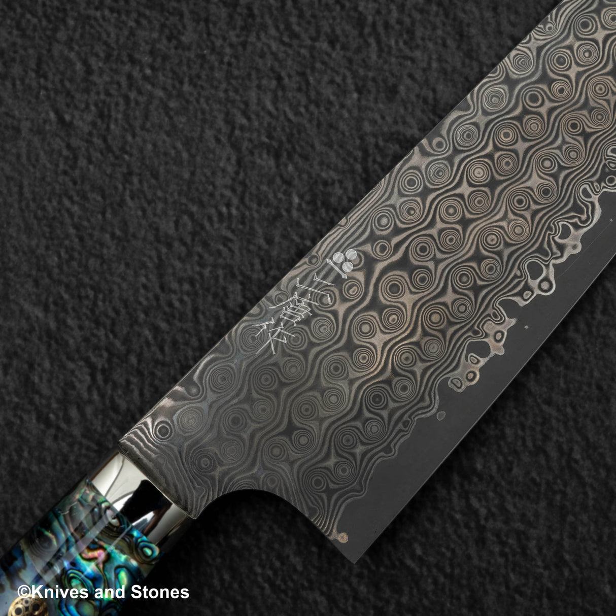 Nigara Anmon(暗紋)SG2 雨滴大馬士革 Gyuto 240 毫米珍珠母貝鑲嵌手柄