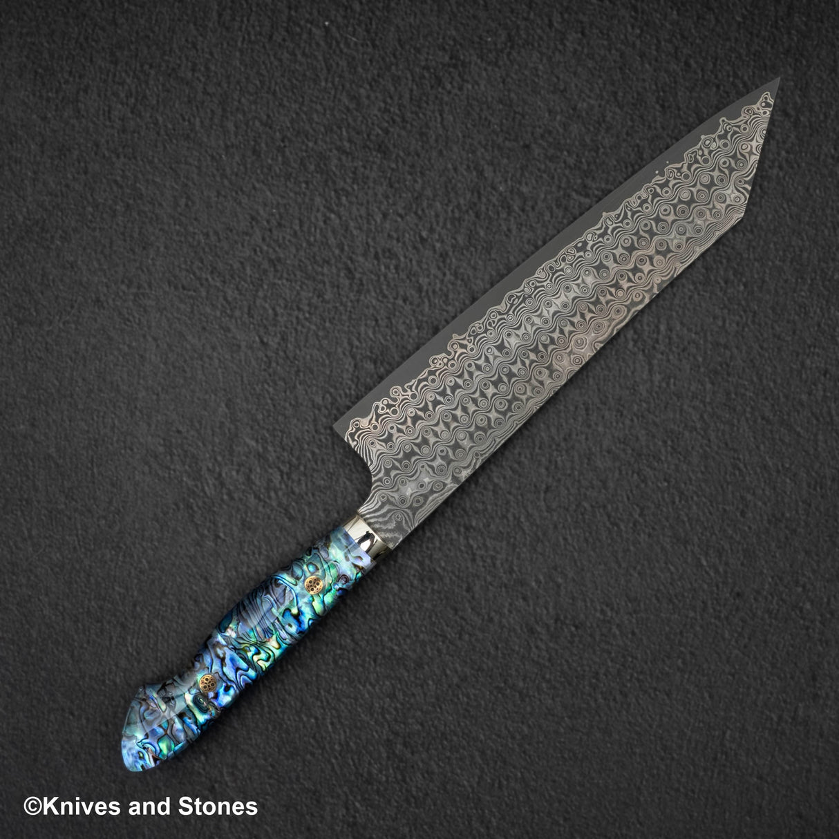 Nigara Anmon(暗紋)SG2 雨滴大馬士革 K 尖 Gyuto 240 毫米珍珠母鑲嵌手柄