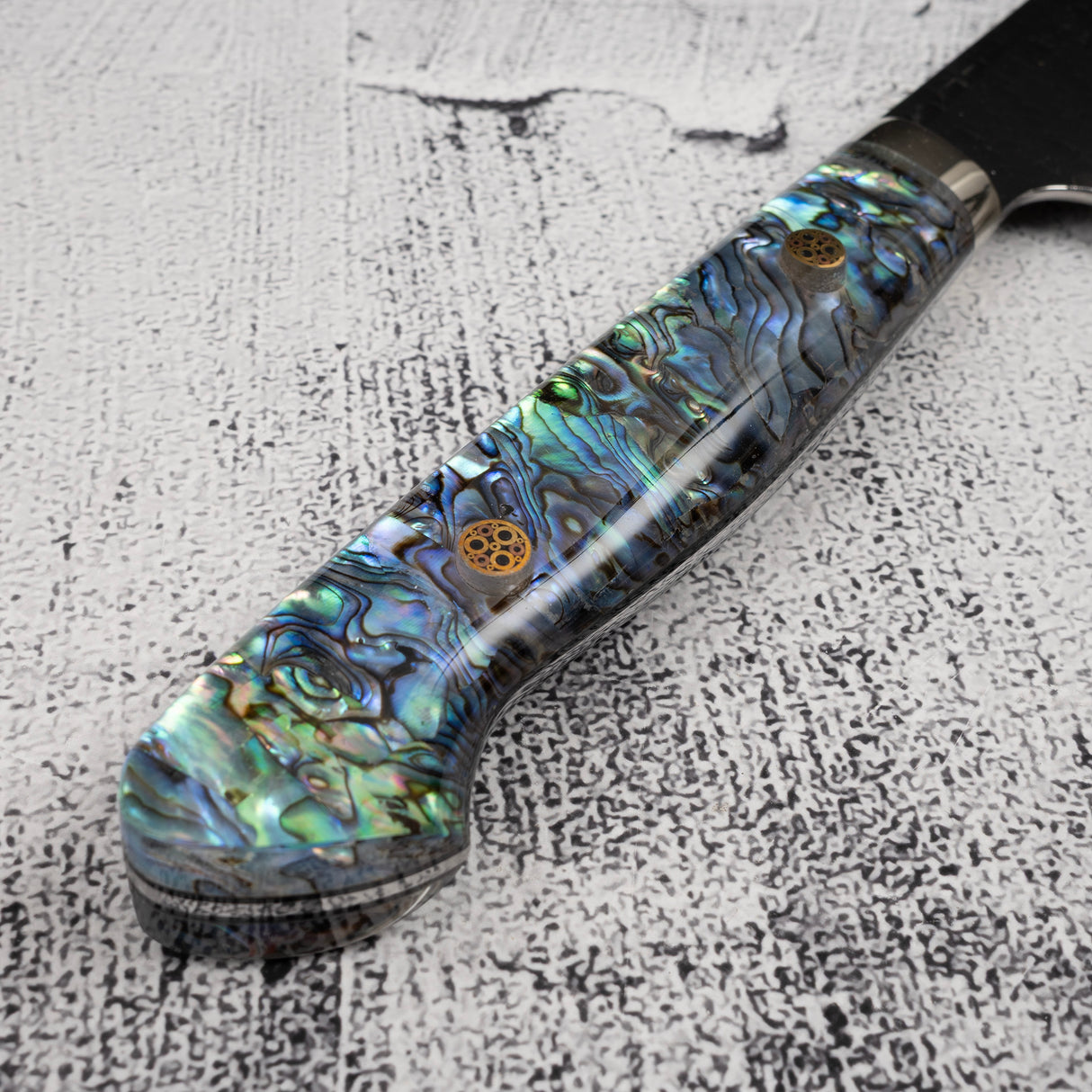 二唐SG2黑打槌目牛刀 240mm 珍珠母手柄