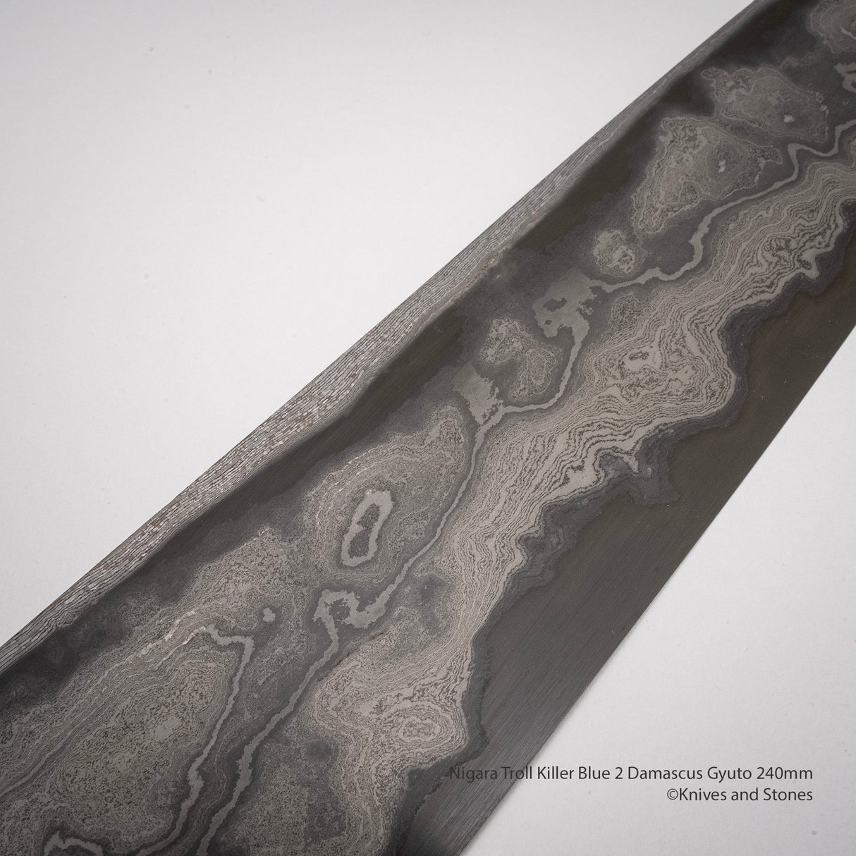 Nigara Troll Killer "Onikoroshi" Aogami #2 Damascus 240mm Gyuto