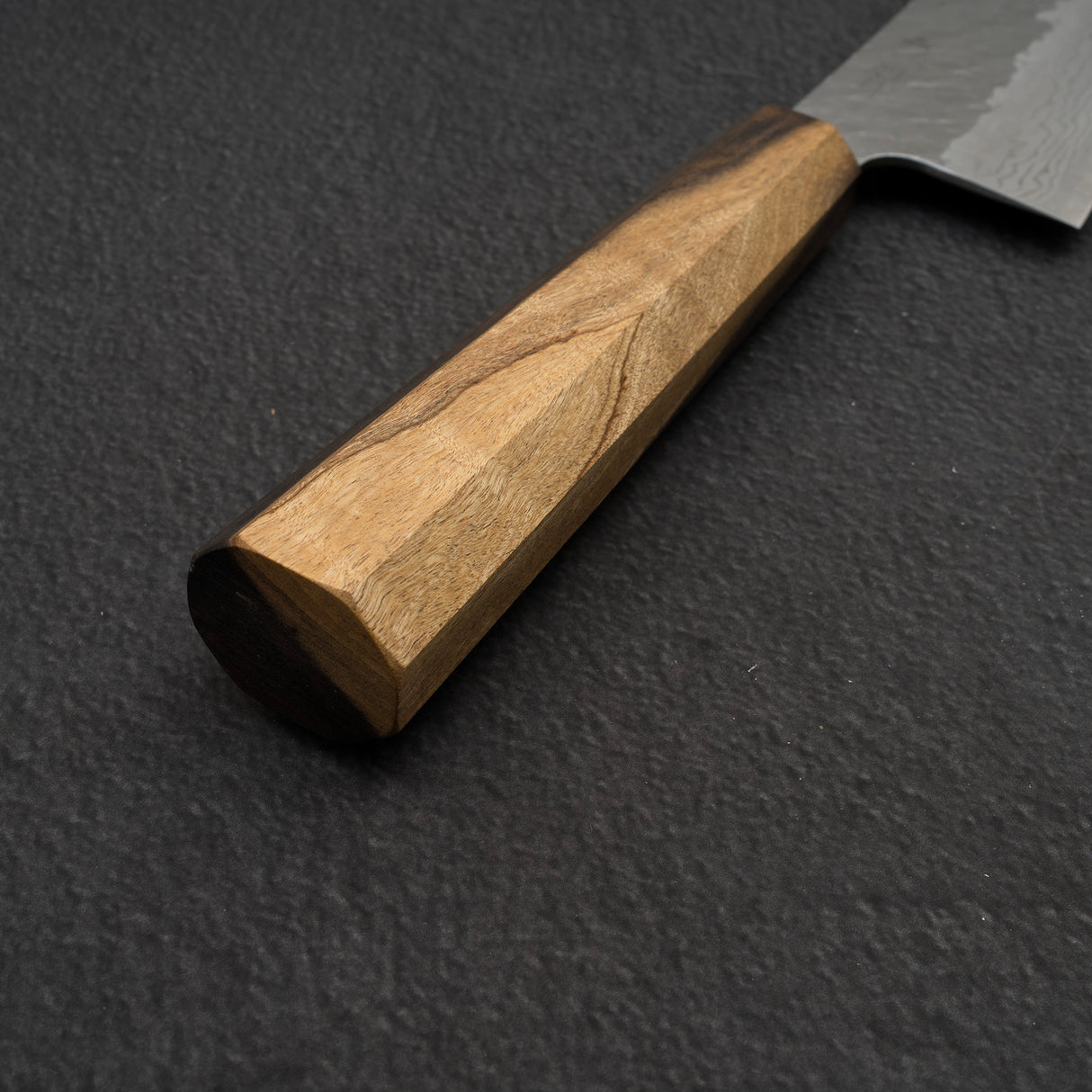 Nigara VG10 大馬士革 Tsuchime K-tip Gyuto 240 毫米黑色 Chacate 手柄