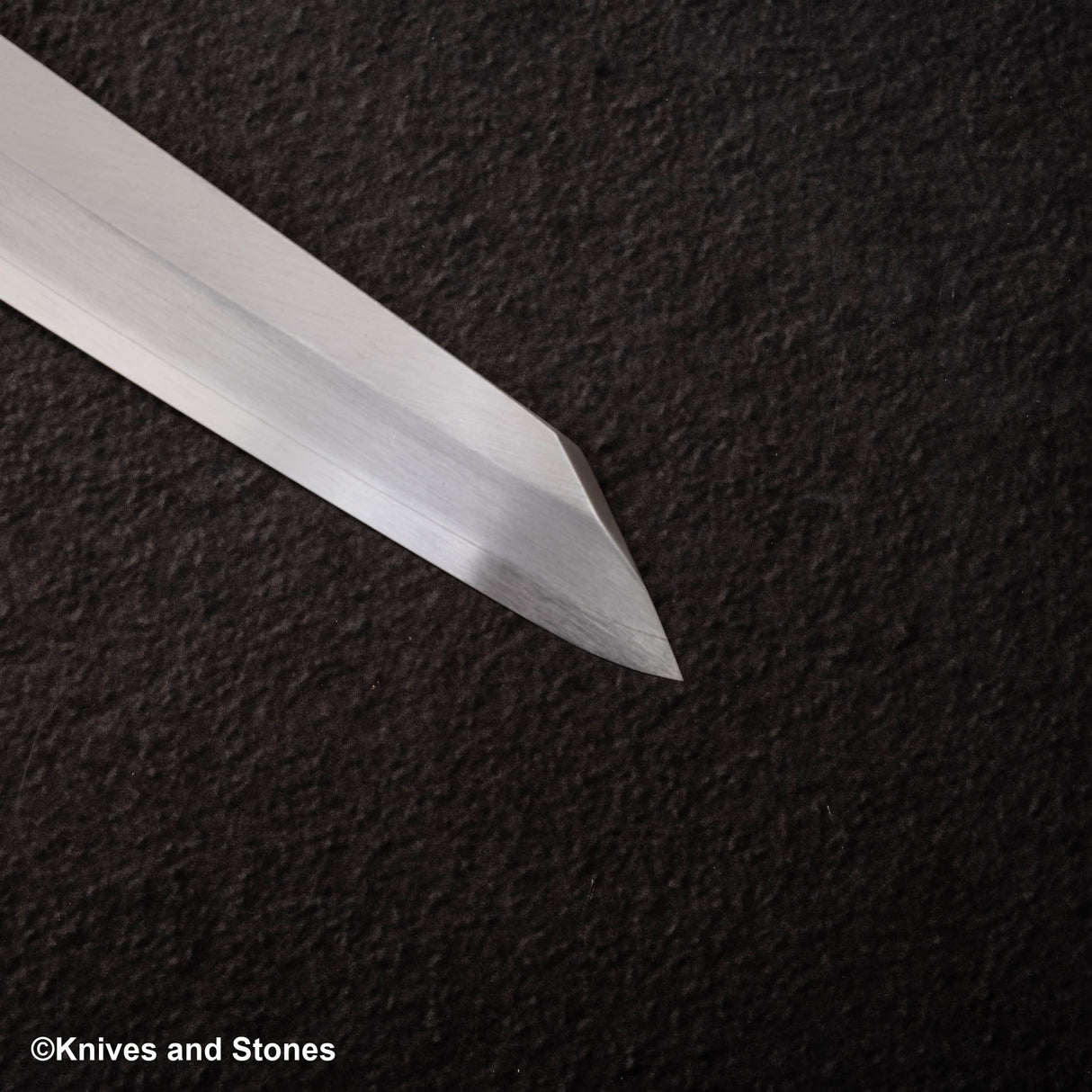 Hatsukokoro x Myojin Shirasagi Ginsan K-tip Yanagiba 270mm