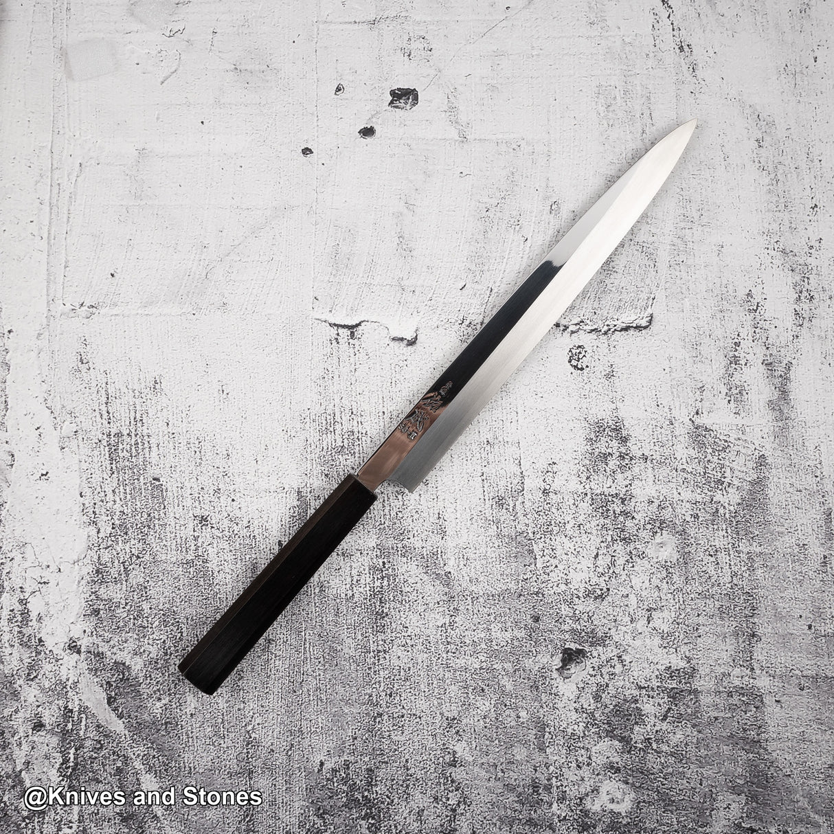 Sukenari SG2 Yanagiba 270mm Mirror Polish with Saya Ni-Mai (2-Layer)