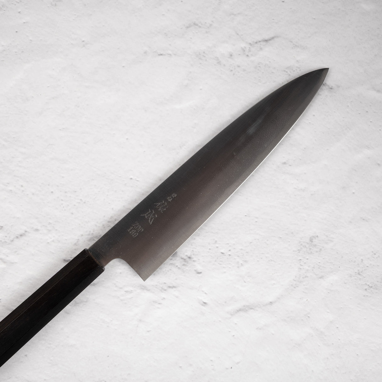 助成 ZDP-189 髮絲牛刀 240mm