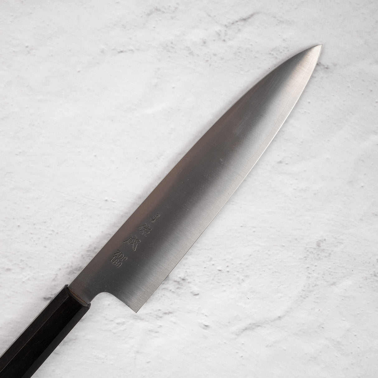 助成 ZDP-189 髮絲牛刀 240mm