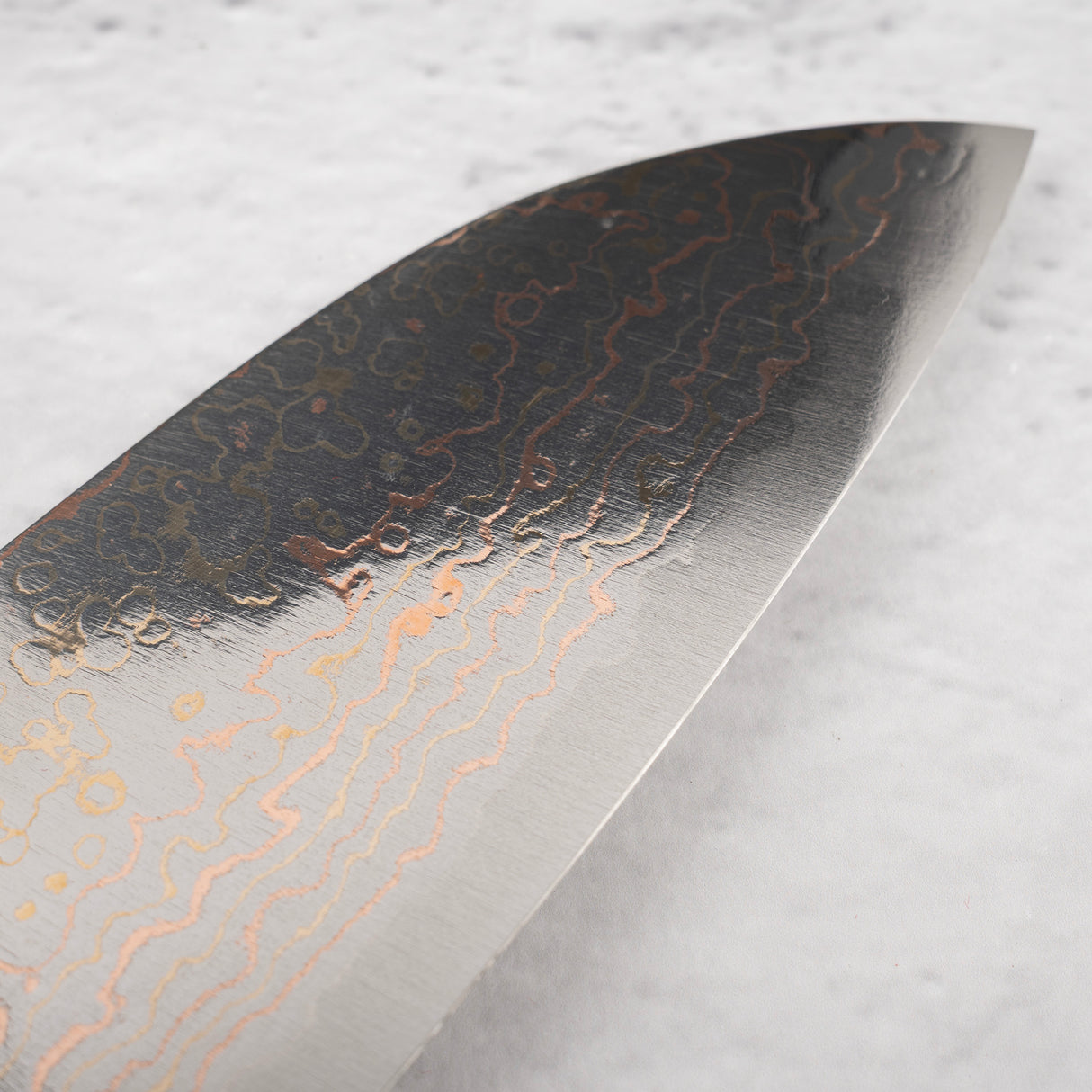 Takeshi Saji VG10 彩虹大馬士革三德刀 165 毫米黑檀木柄馬賽克別針