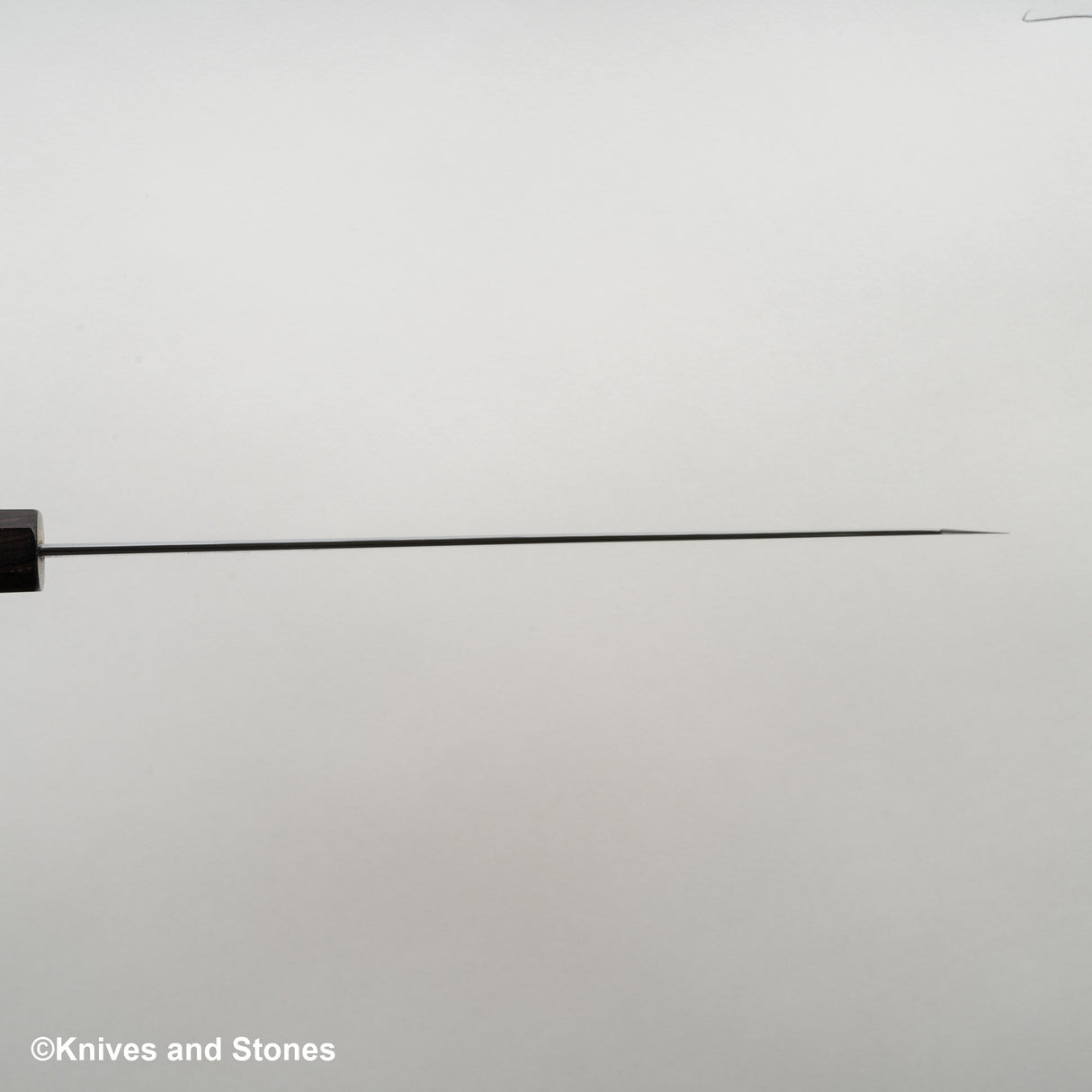 Tetsujin Tanryusen (Metal Flow) 藍 2 K-tip Sujihiki 240mm