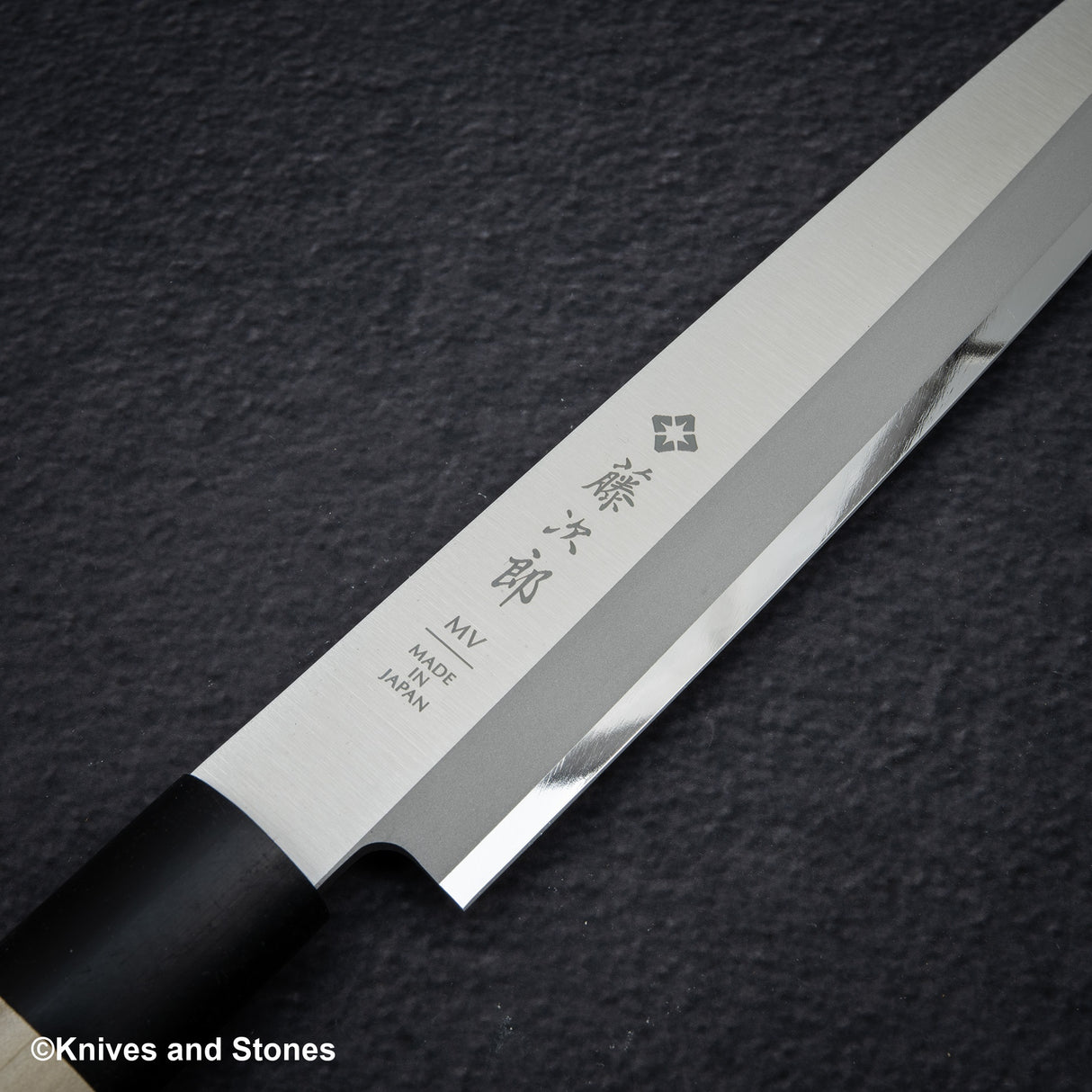Tojiro MV 不鏽鋼柳葉刀 240mm F-1057