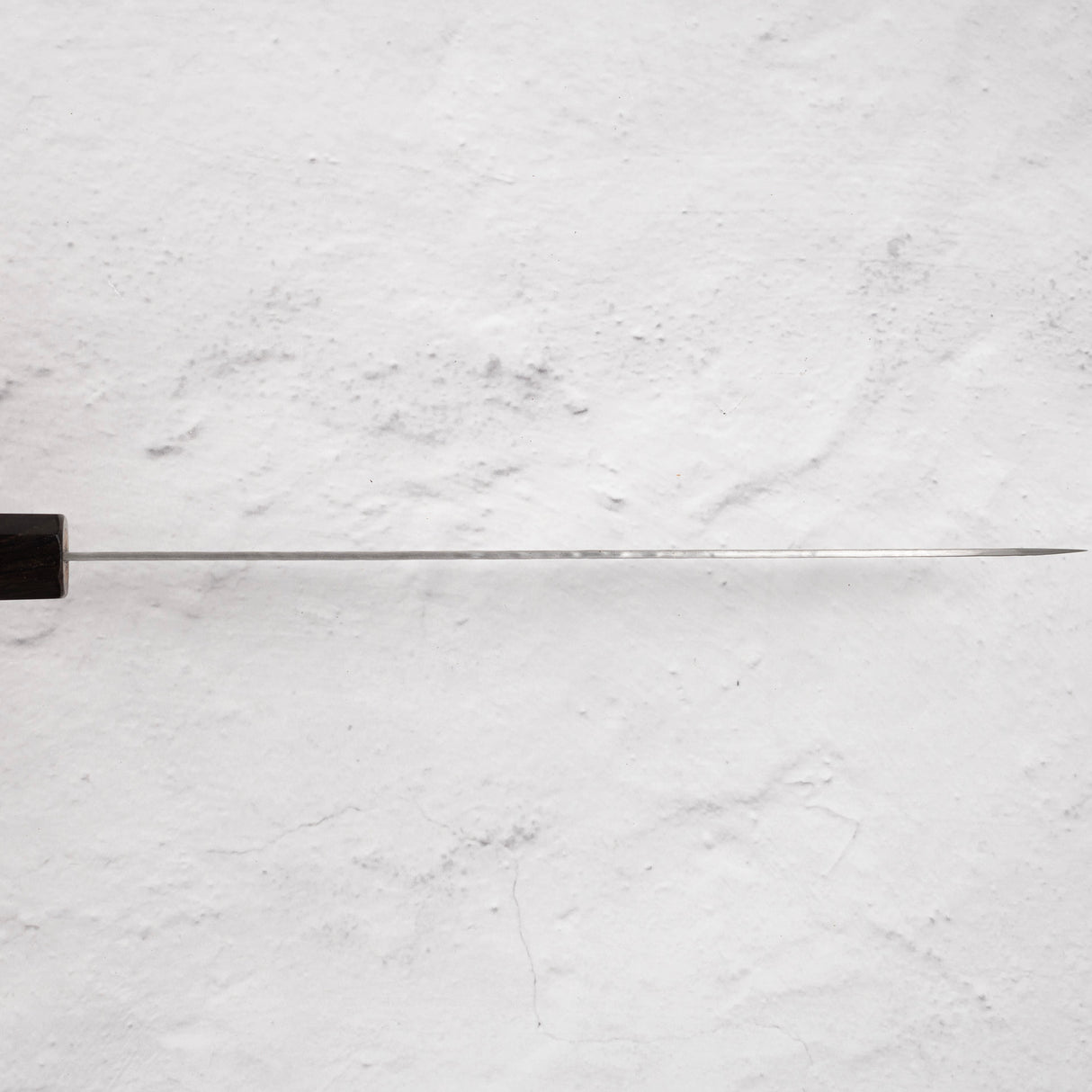 Tsunehisa White 1 不銹鋼包覆 Tsuchime Gyuto 240 毫米黑檀木手柄