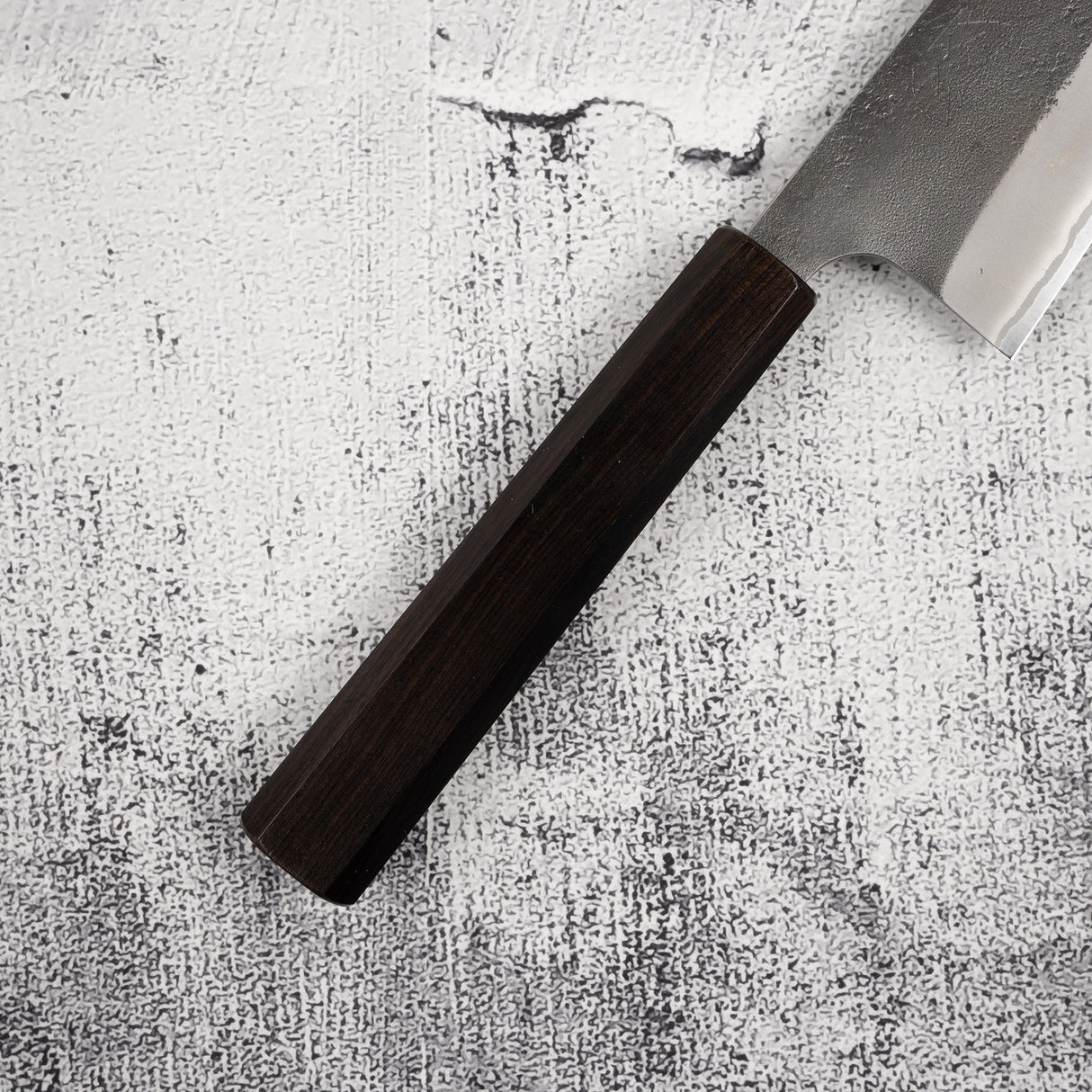 吉金 白二號 KU 梨地 K-tip 牛刀 210mm 不鏽鋼夾層 黑檀木柄 初心