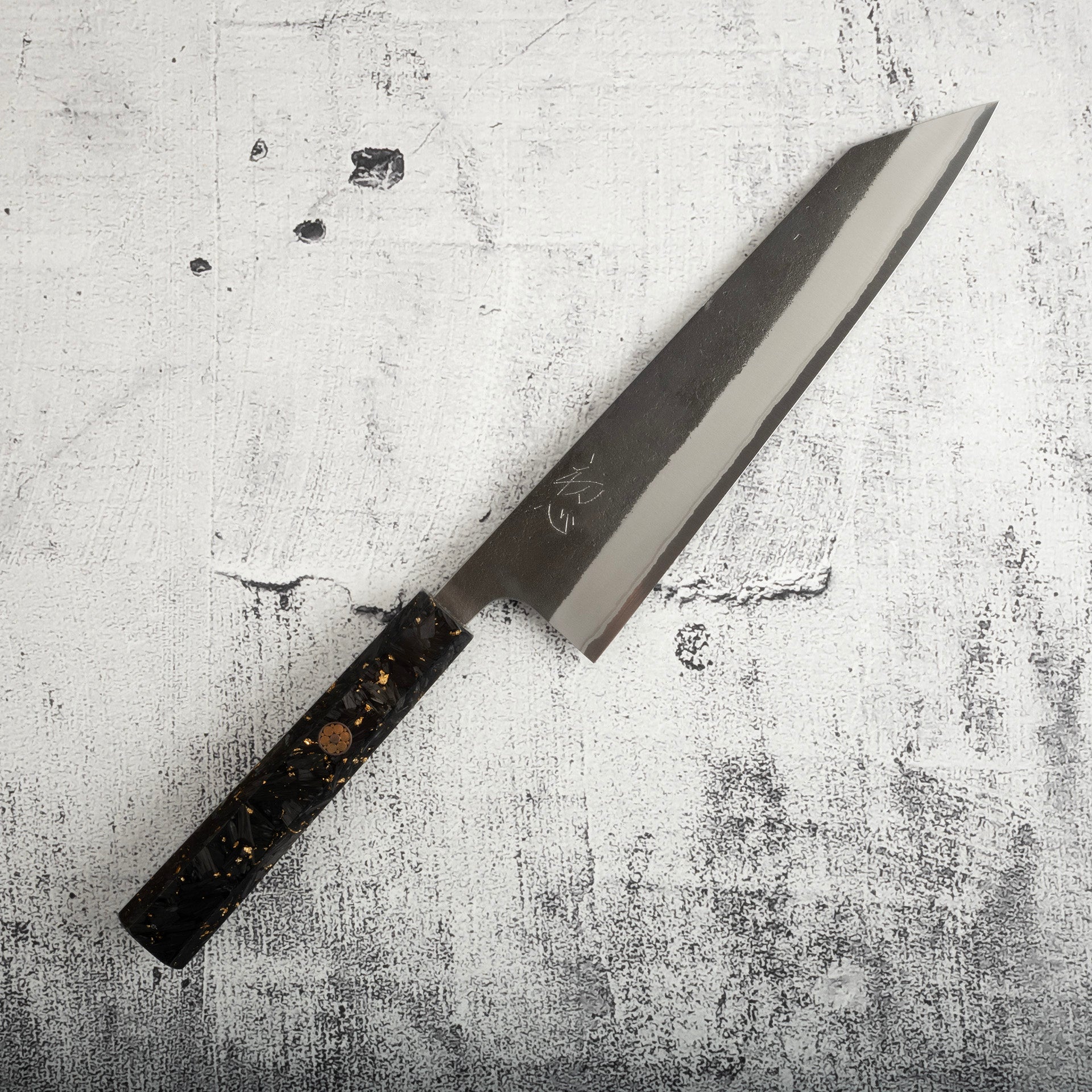 吉兼白鋼二號黑打梨地切付牛刀210mm 碳纖維Handle – Knives and Stones