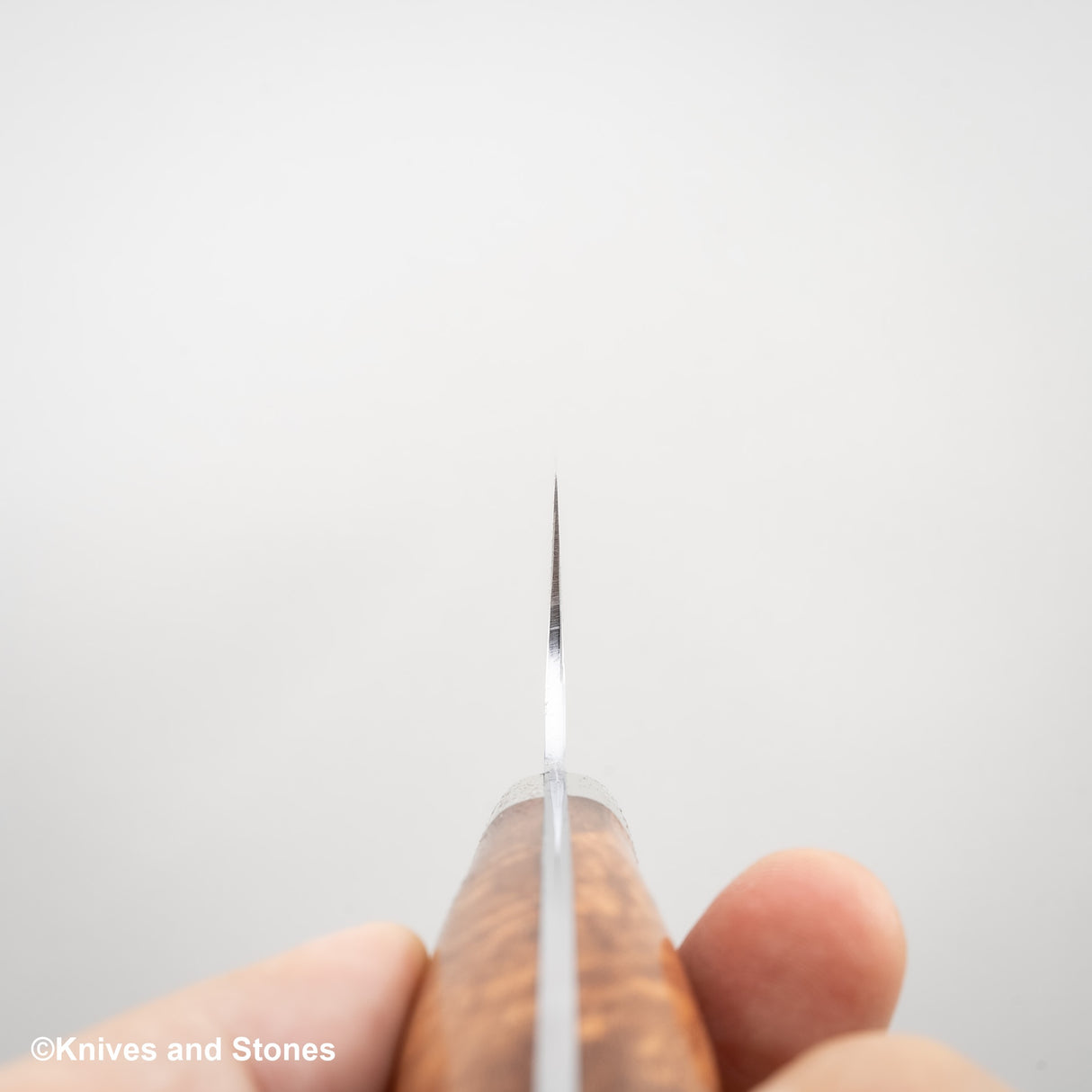 加藤佳美 SG2 Minamo Gyuto 210mm Amboyna Burl Western、Shikakkei Tsuchime