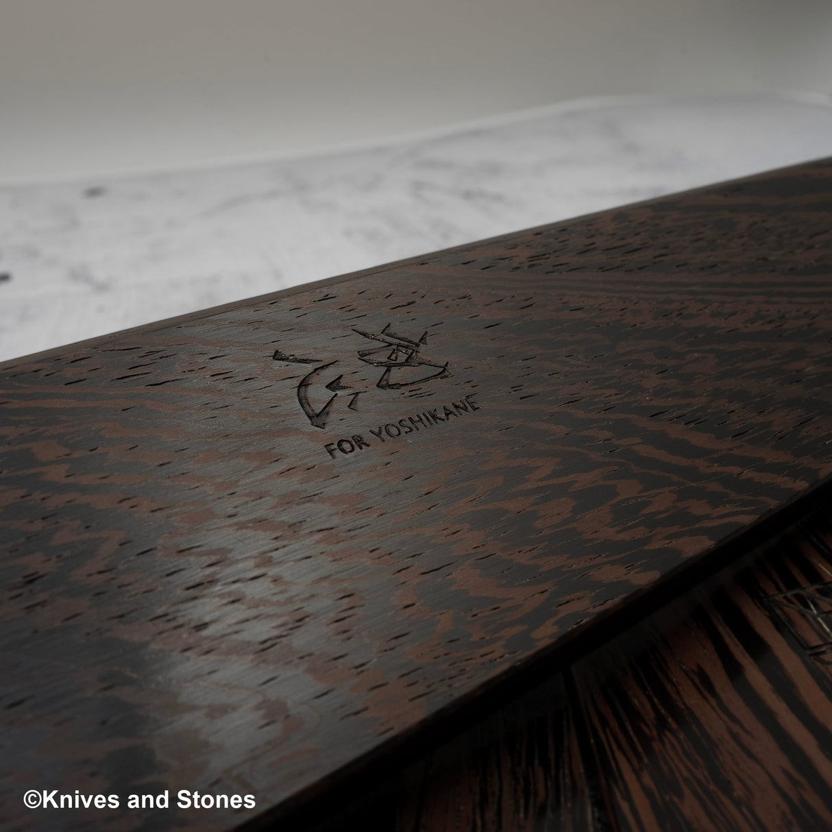 Knives and Stones 為 Hatsukokoro x Yoshikane 量身訂製的 Wenge Saya