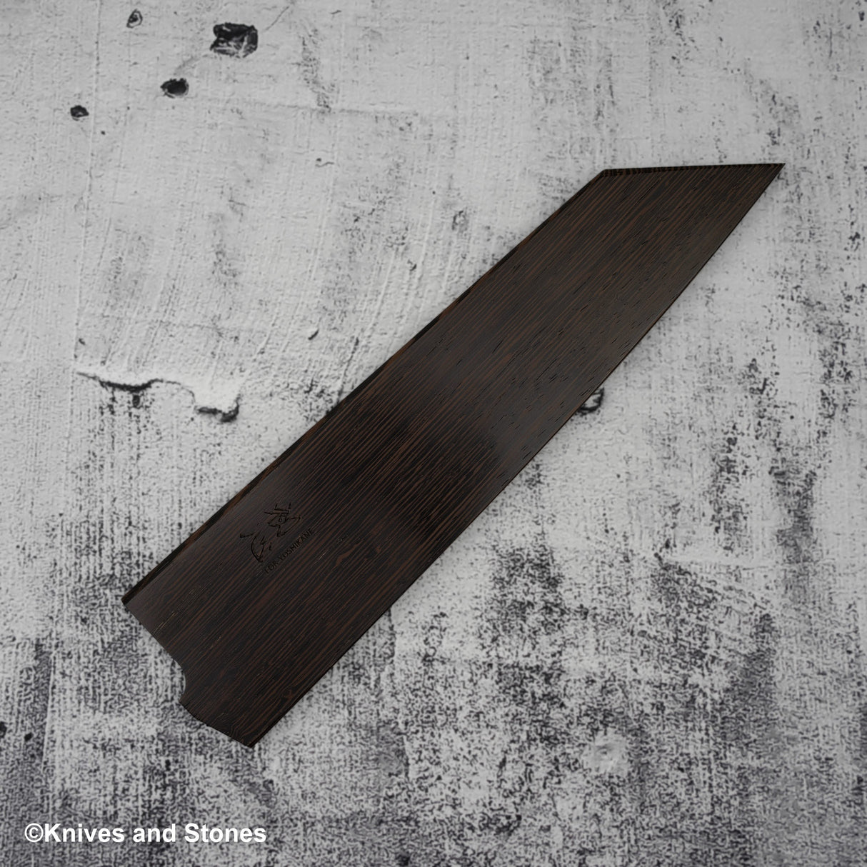 Knives and Stones 為 Hatsukokoro x Yoshikane 量身訂製的 Wenge Saya