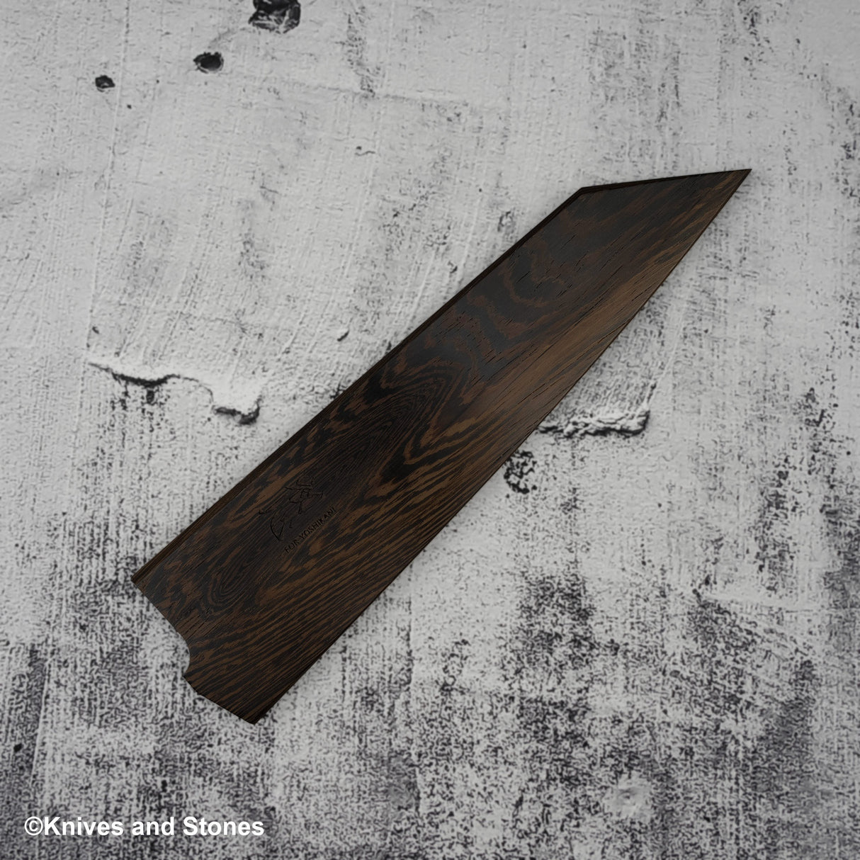 Knives and Stones 為 Hatsukokoro x Yoshikane 量身訂製的 Wenge Saya