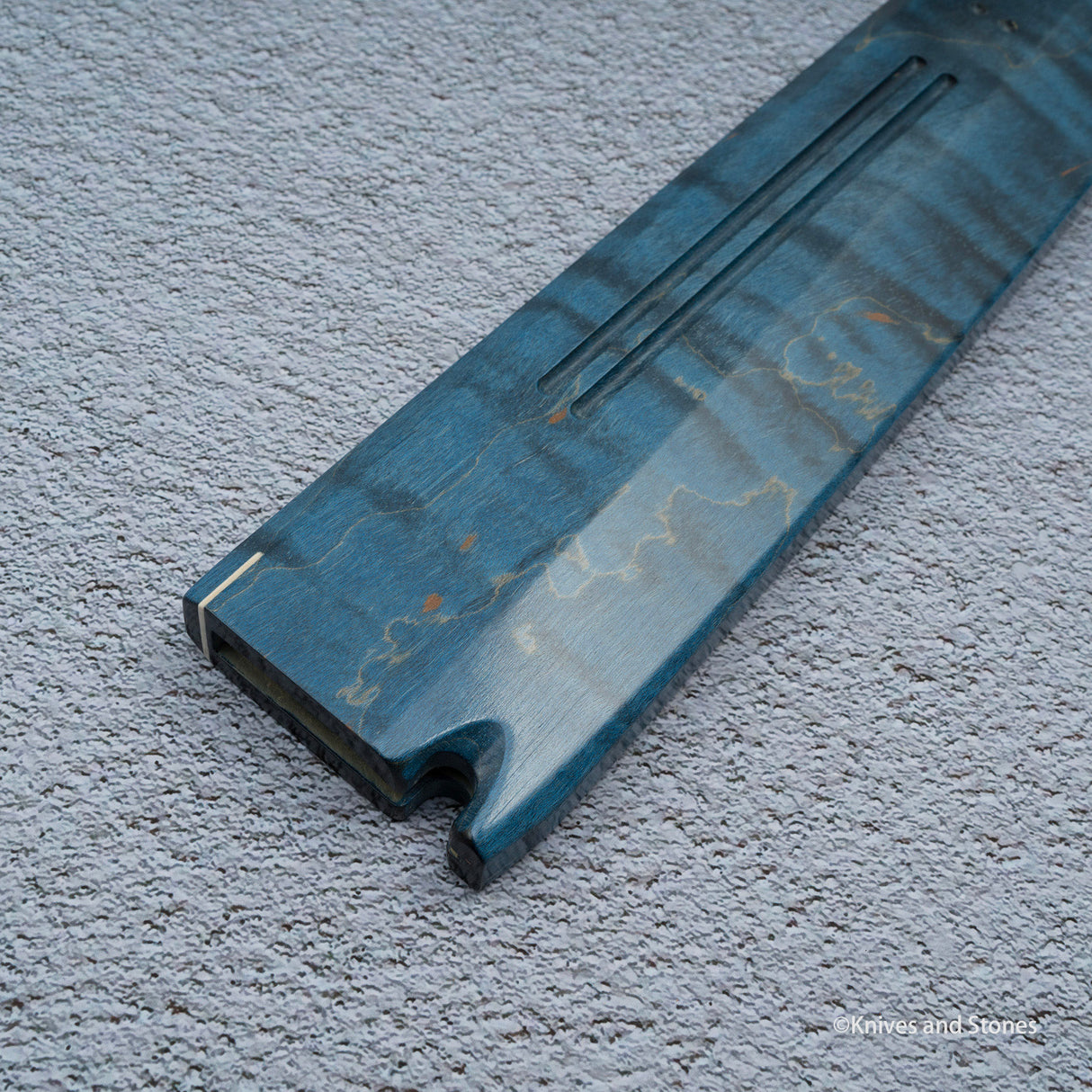 K&S 磁性 Kiritsuke Yanagiba Saya 和手柄套裝 穩定捲曲楓木 / 烏木 / 玫瑰木